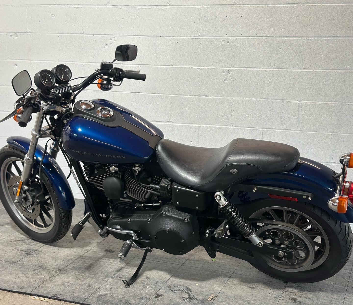 2000 FXDX