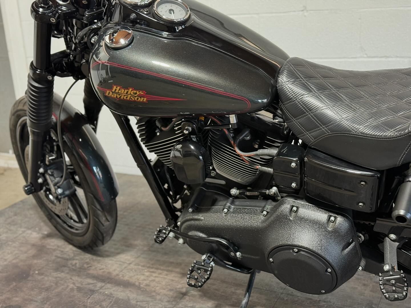 2009 FXDL