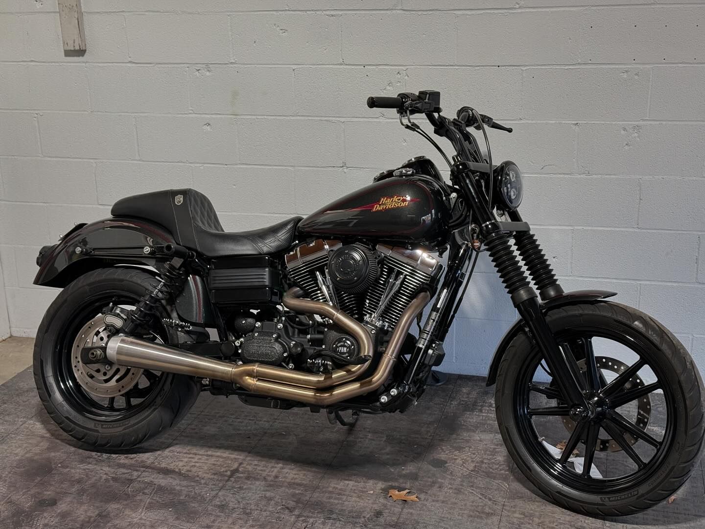 2009 FXDL