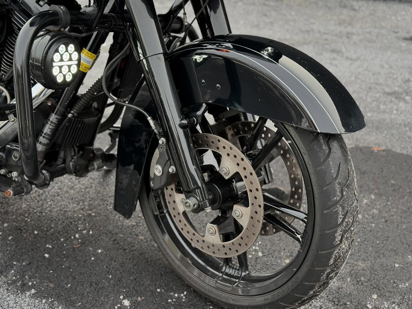 2011 ROAD GLIDE Built 103" Baker trans