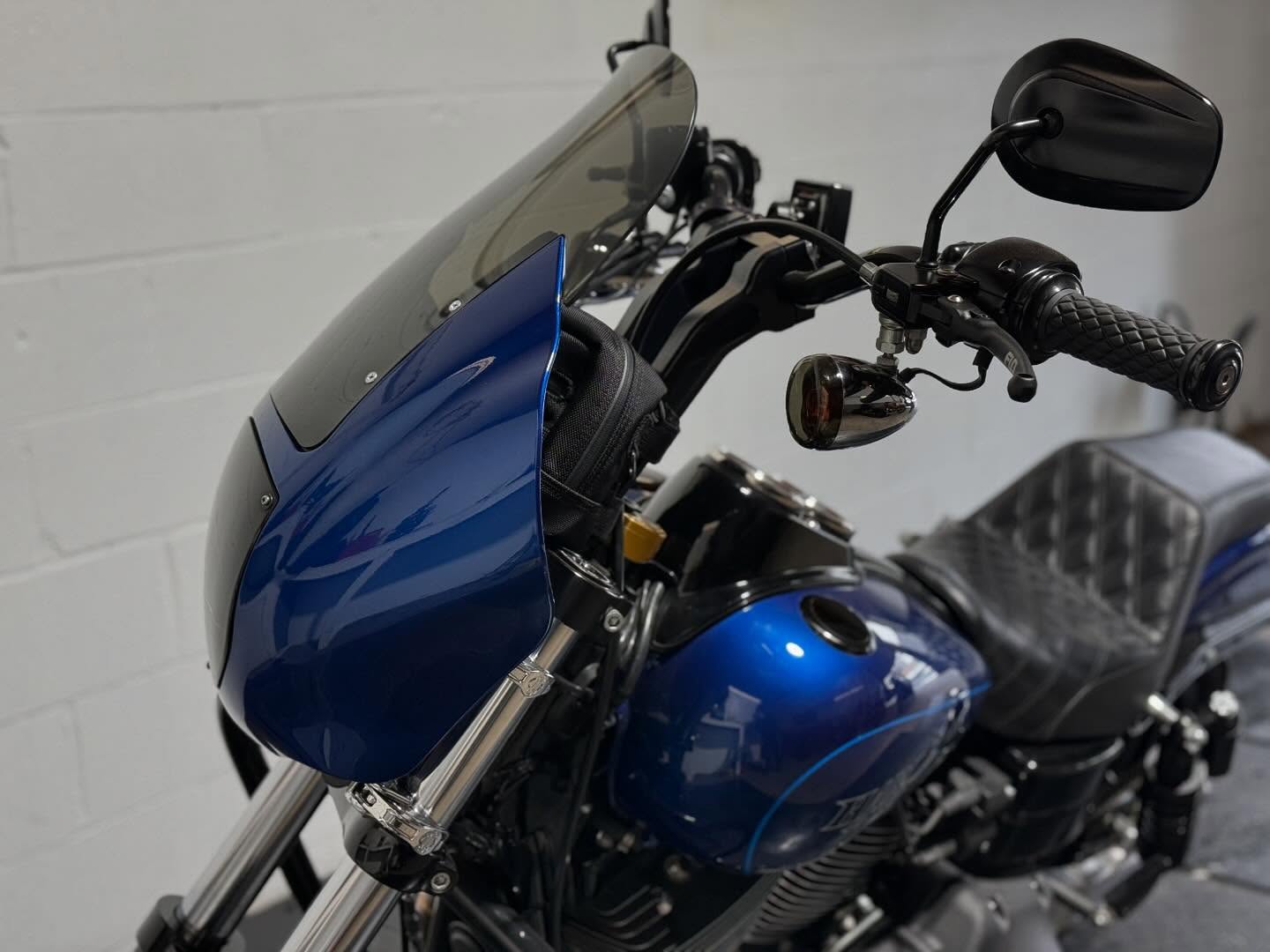 2016 FXDL