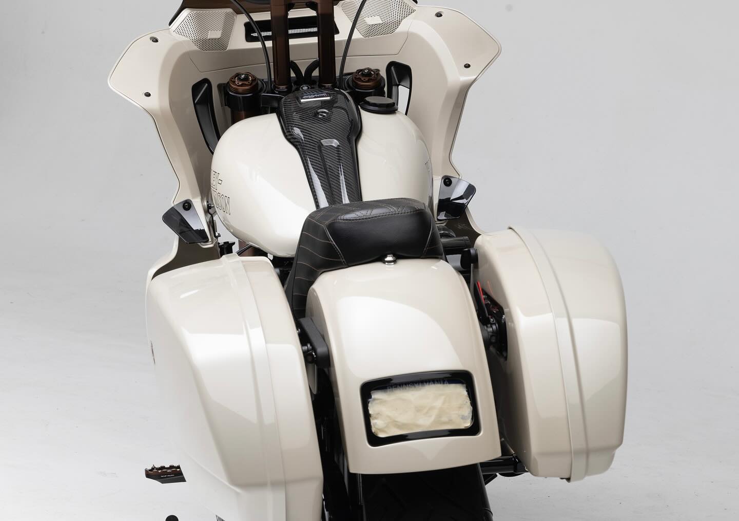 2023 ST CUSTOM BUILD