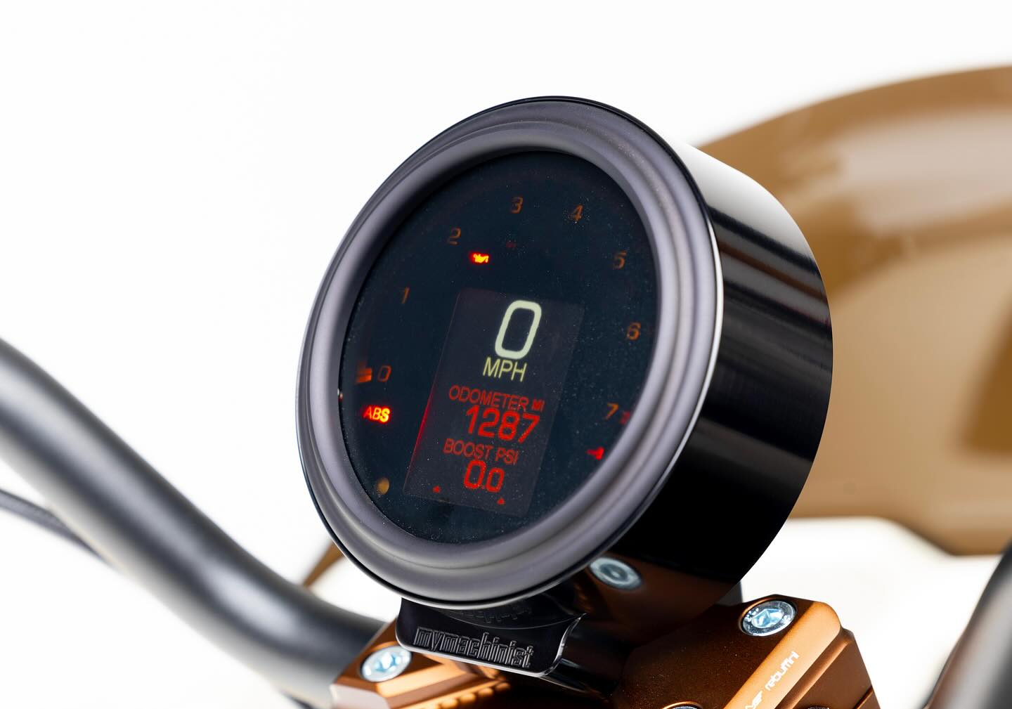 2023 ST CUSTOM BUILD