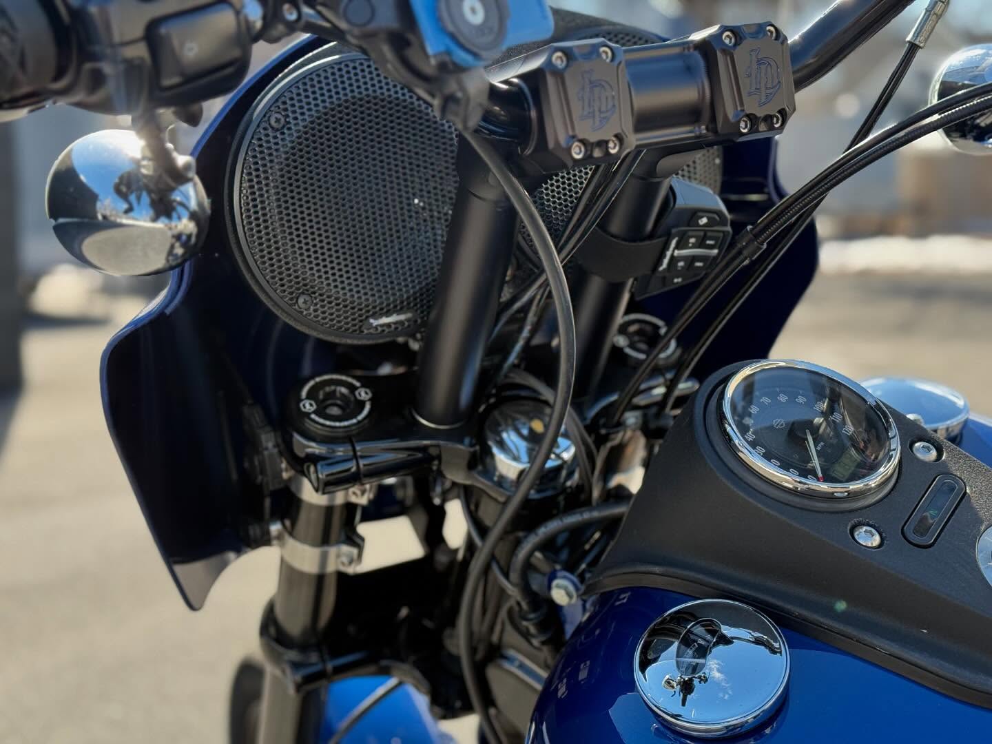 2015 FXDB