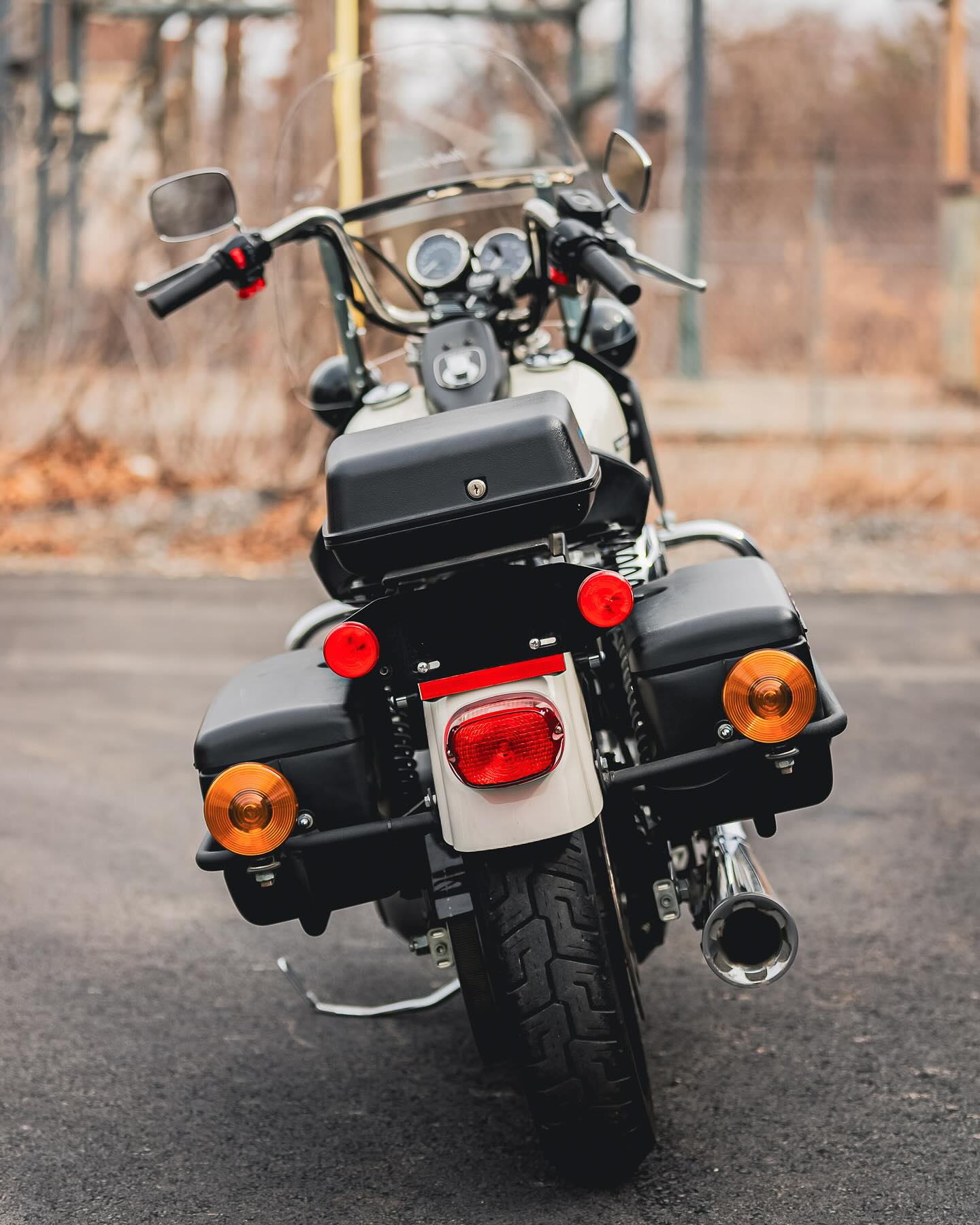 2001 FXDP