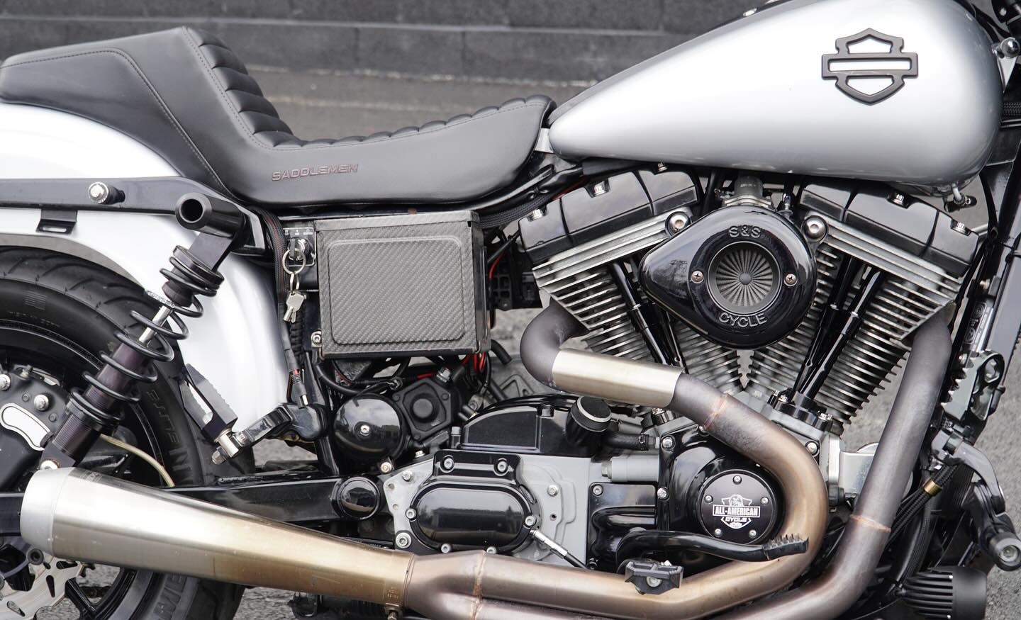 2005 FXDi