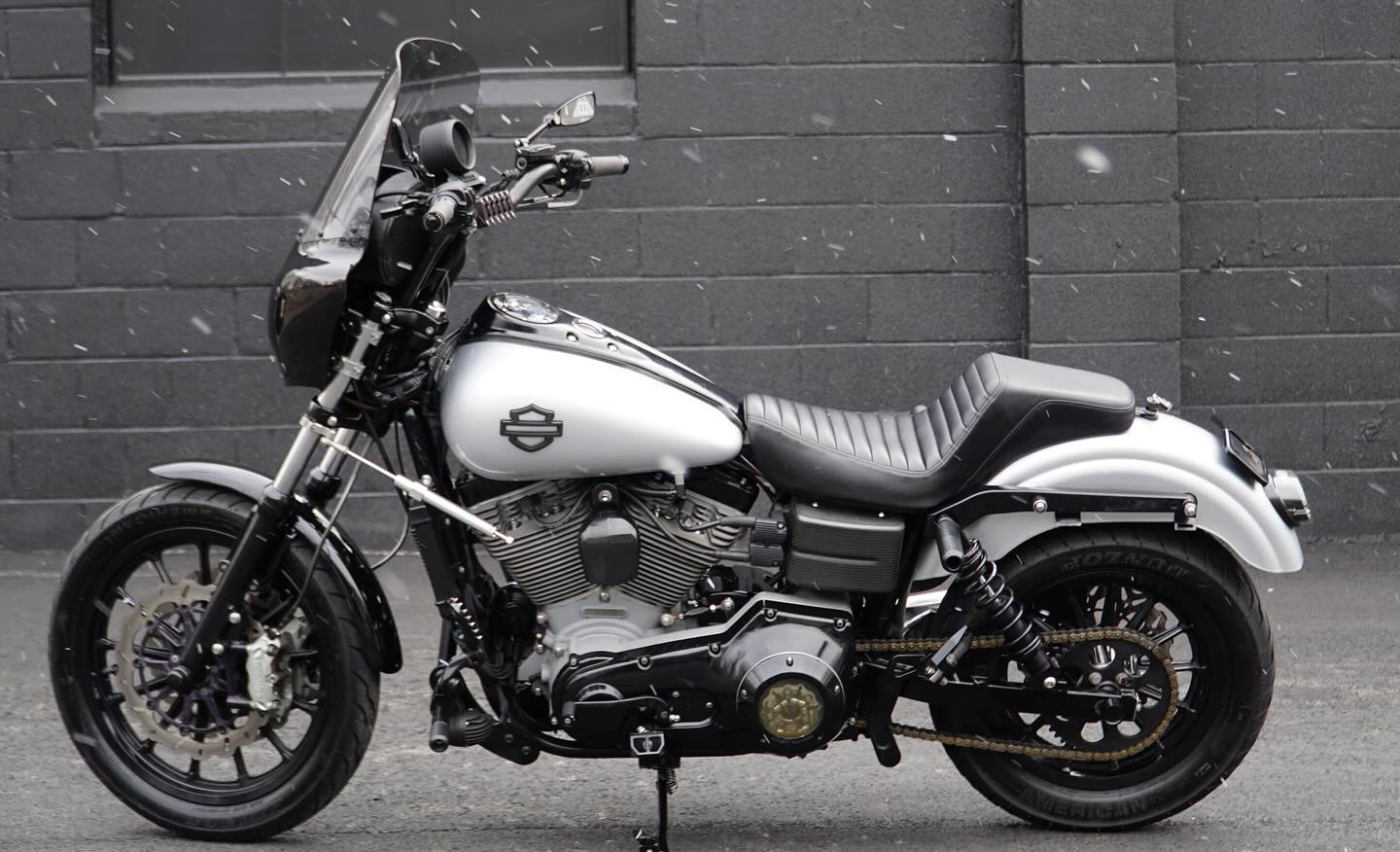 2005 FXDi