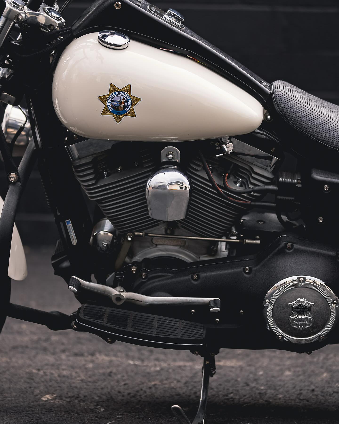 2001 FXDP