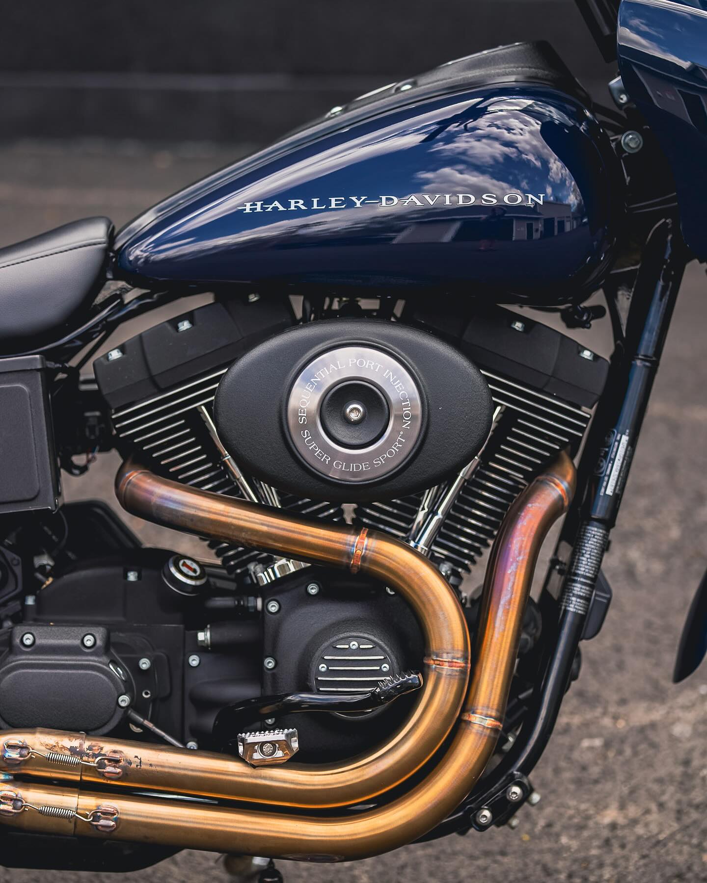 2004 FXDXi