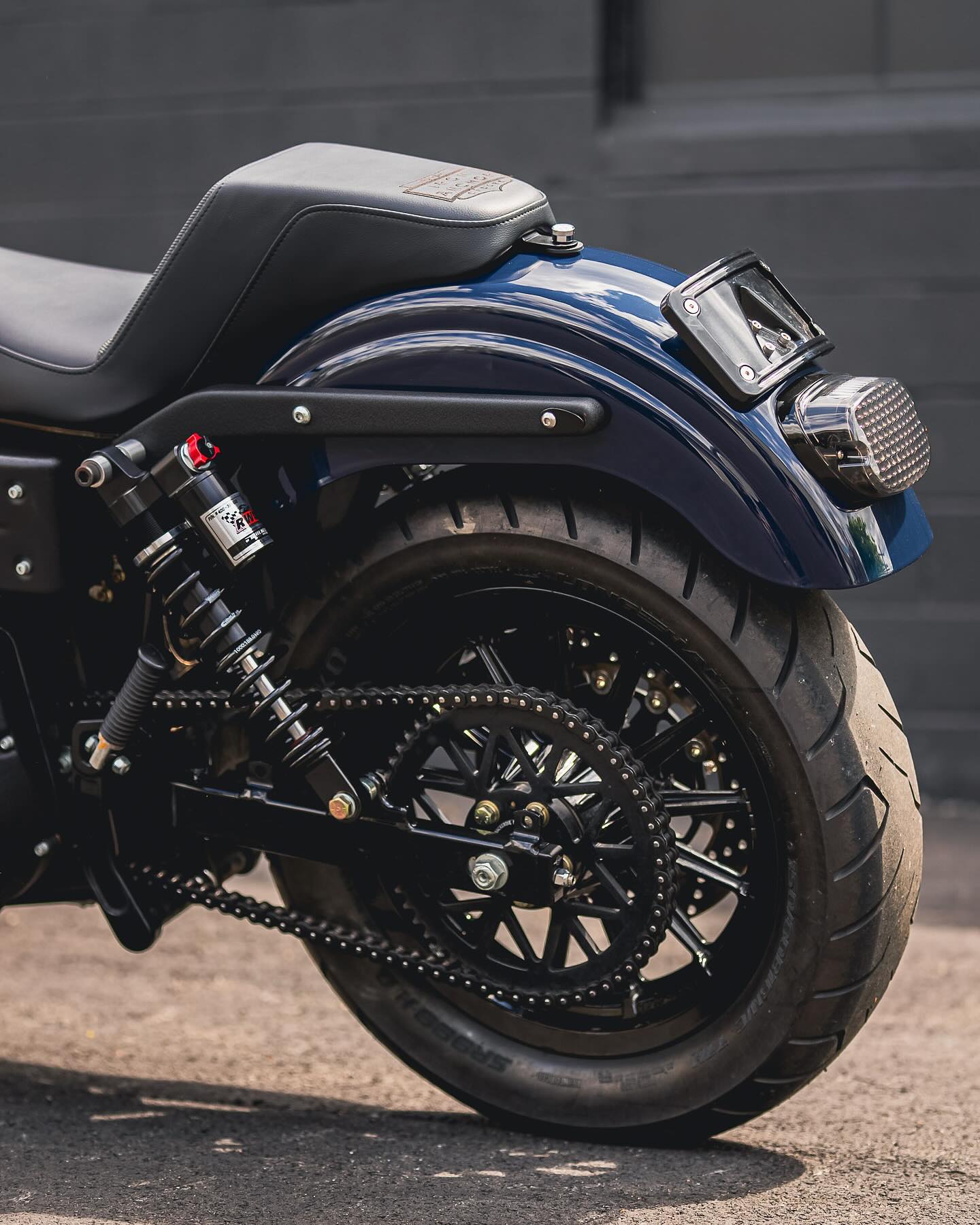 2004 FXDXi