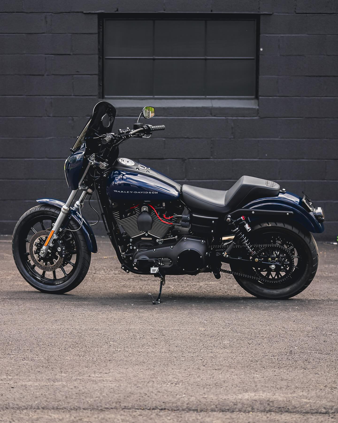 2004 FXDXi