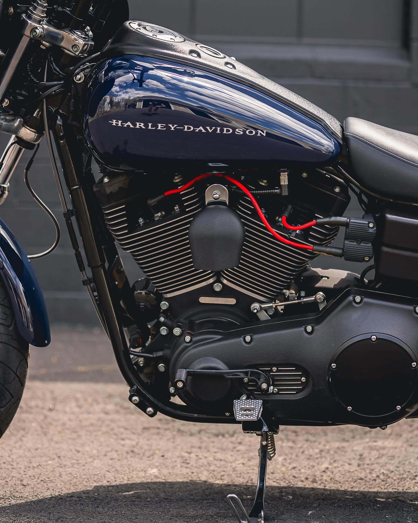2004 FXDXi