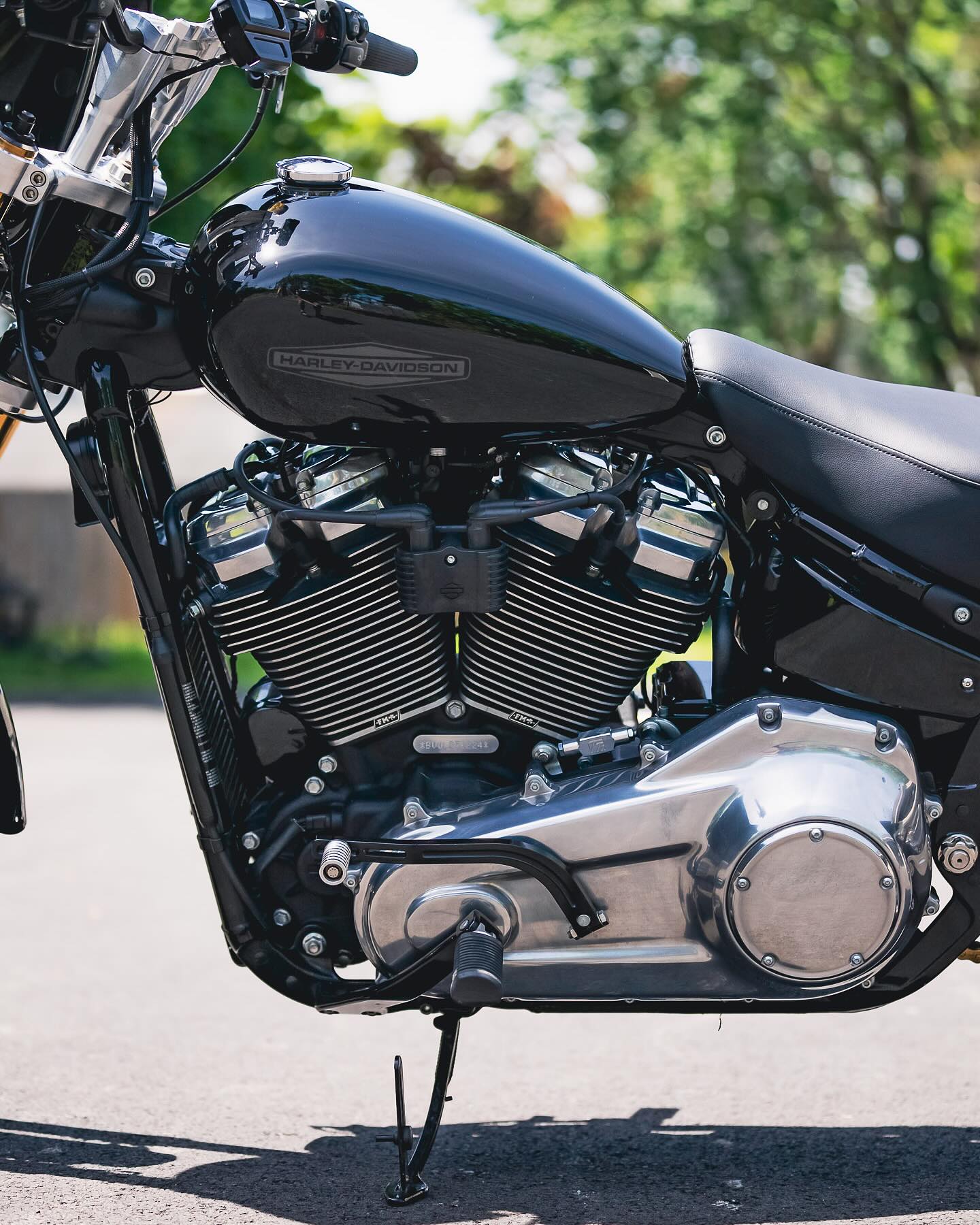 2020 FXST