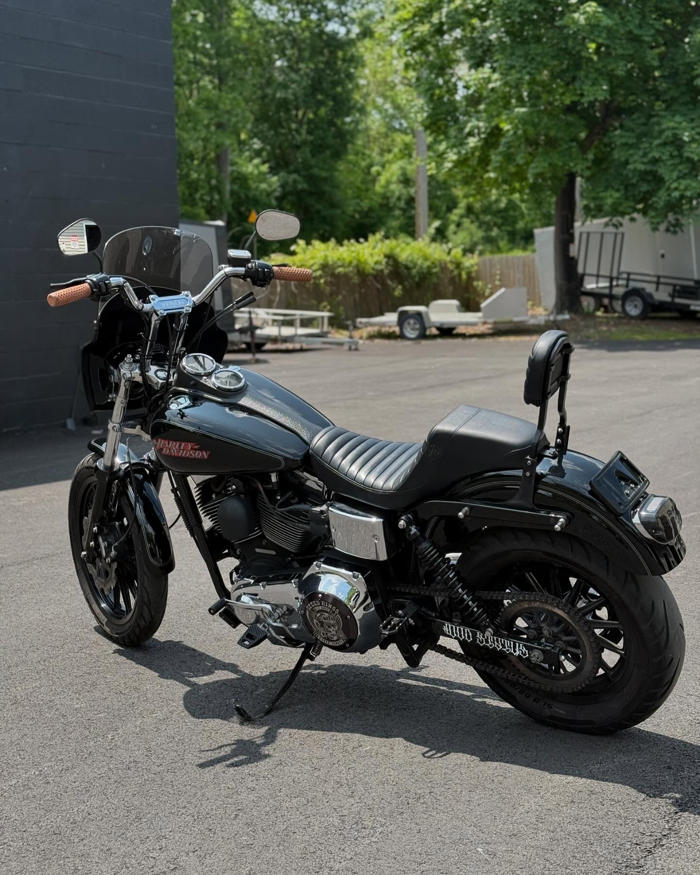 2004 FXDLi