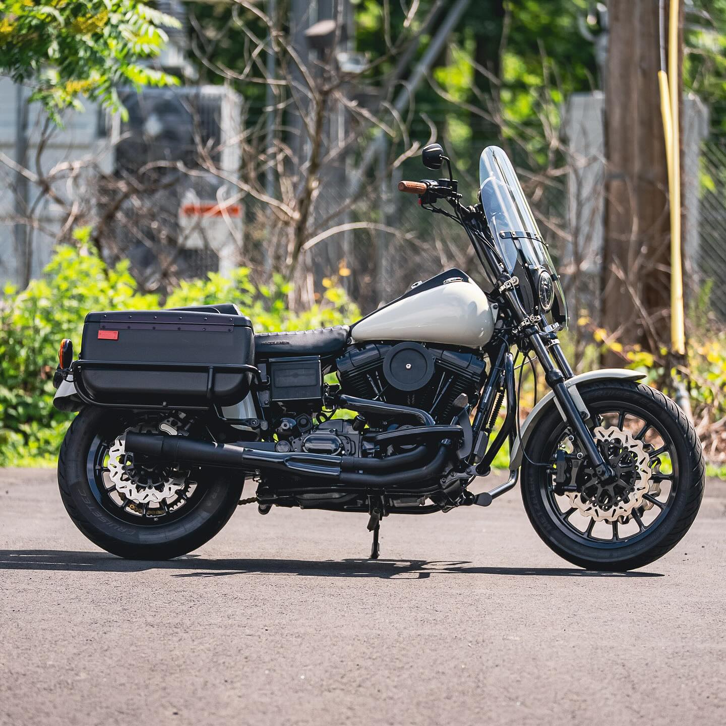2002 FXDP