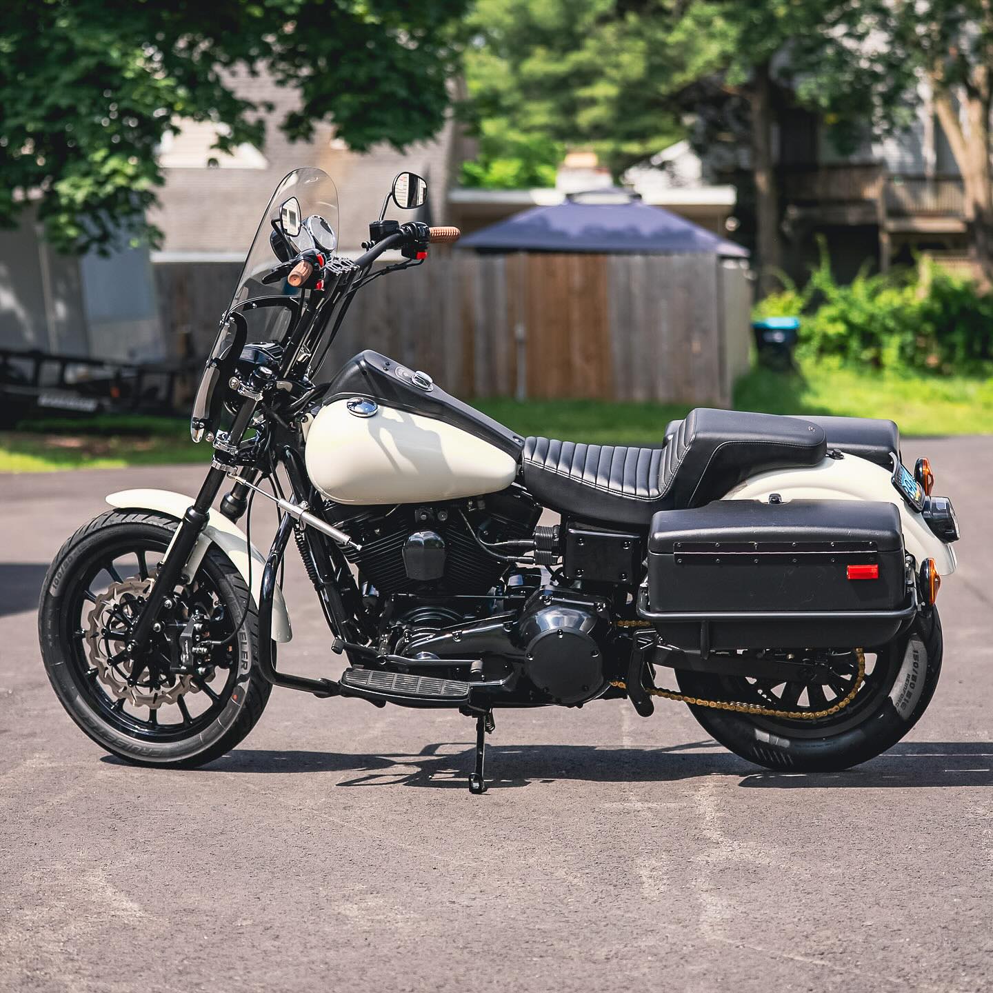 2002 FXDP