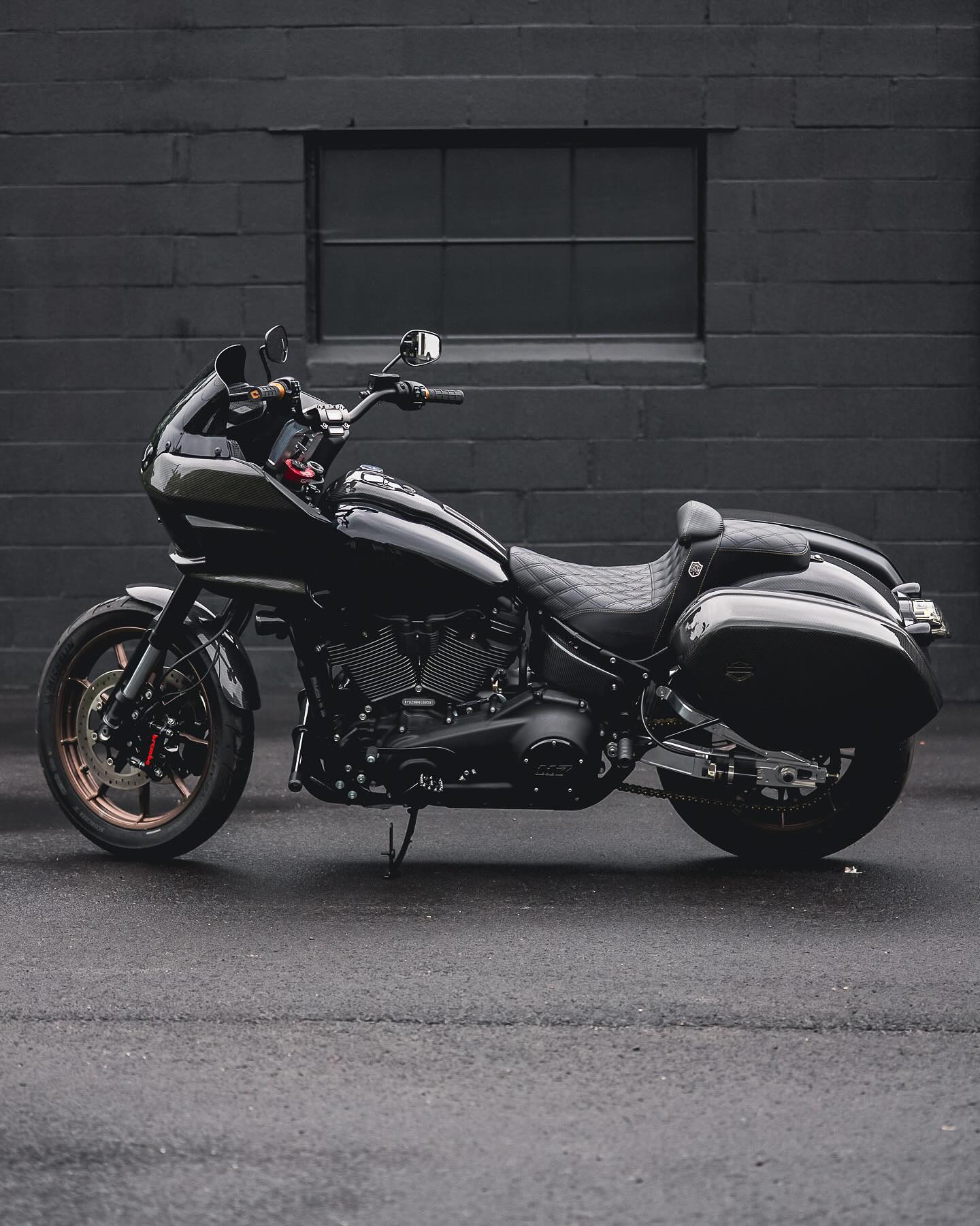 2022 CARBON LOW RIDER ST