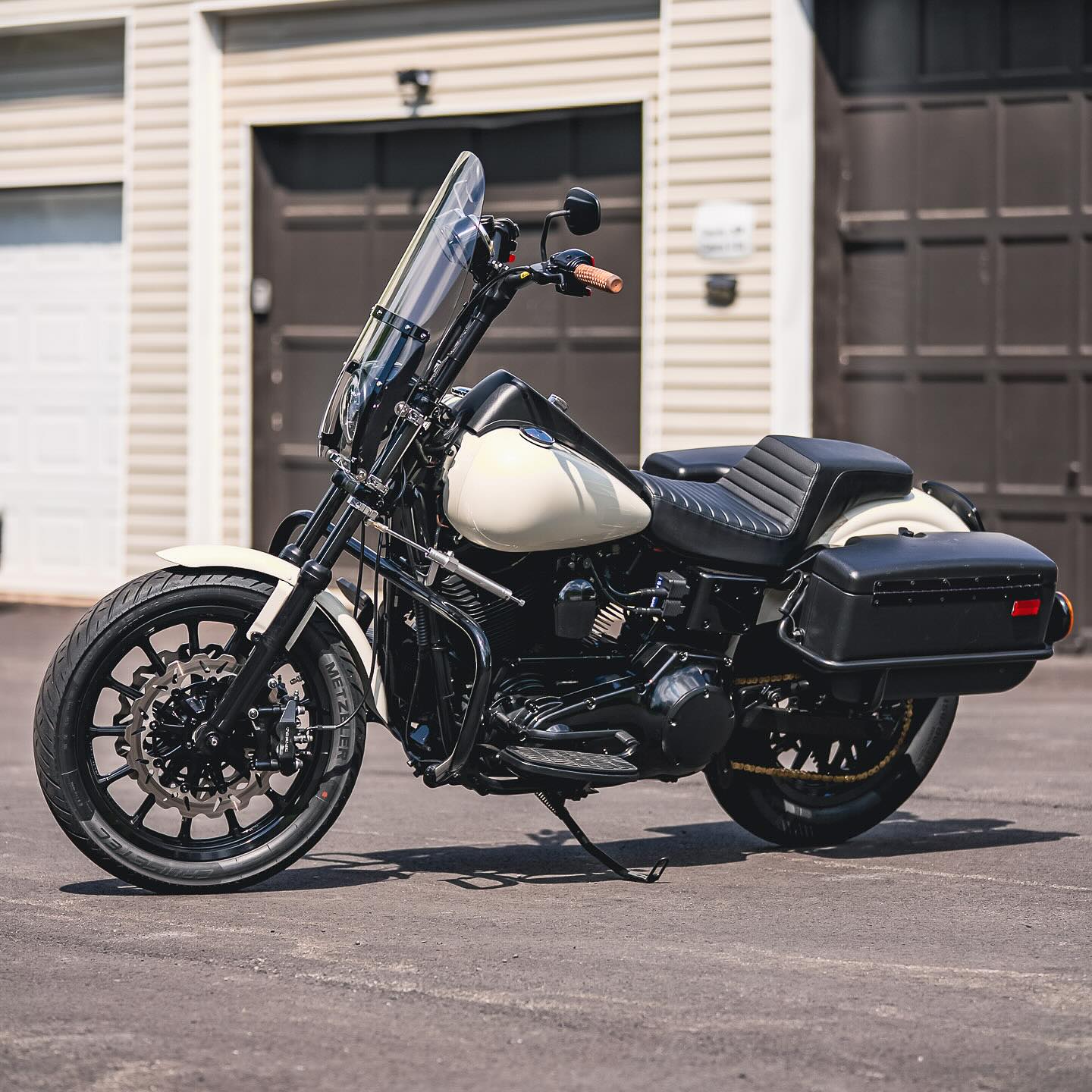 2002 FXDP