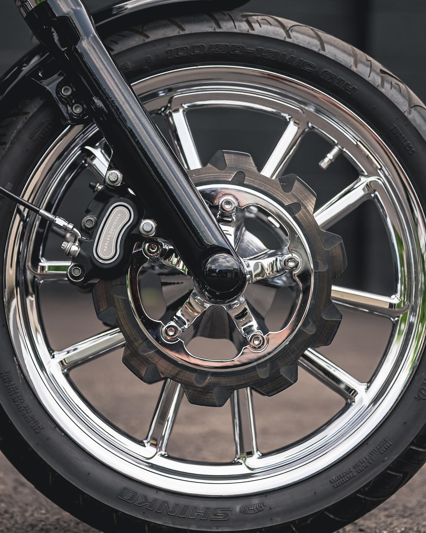 2015 FXDB