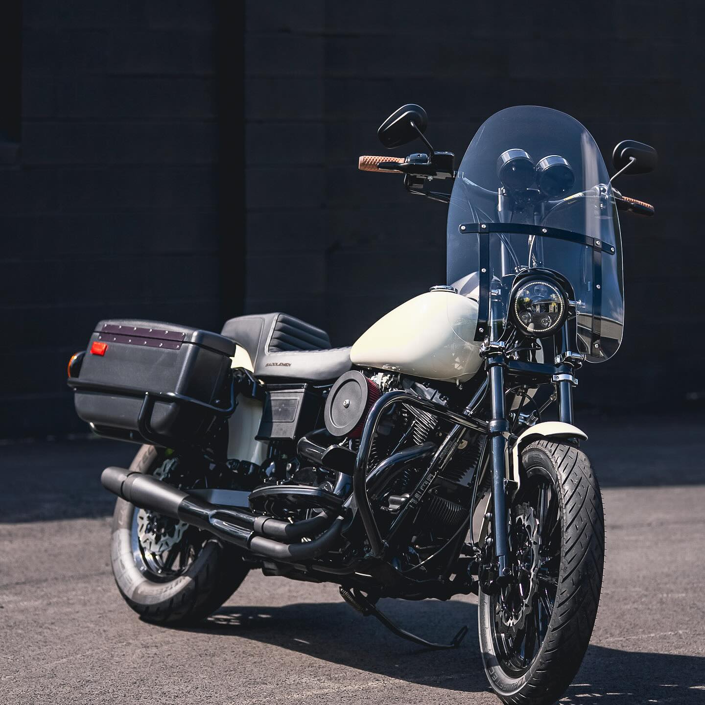 2002 FXDP
