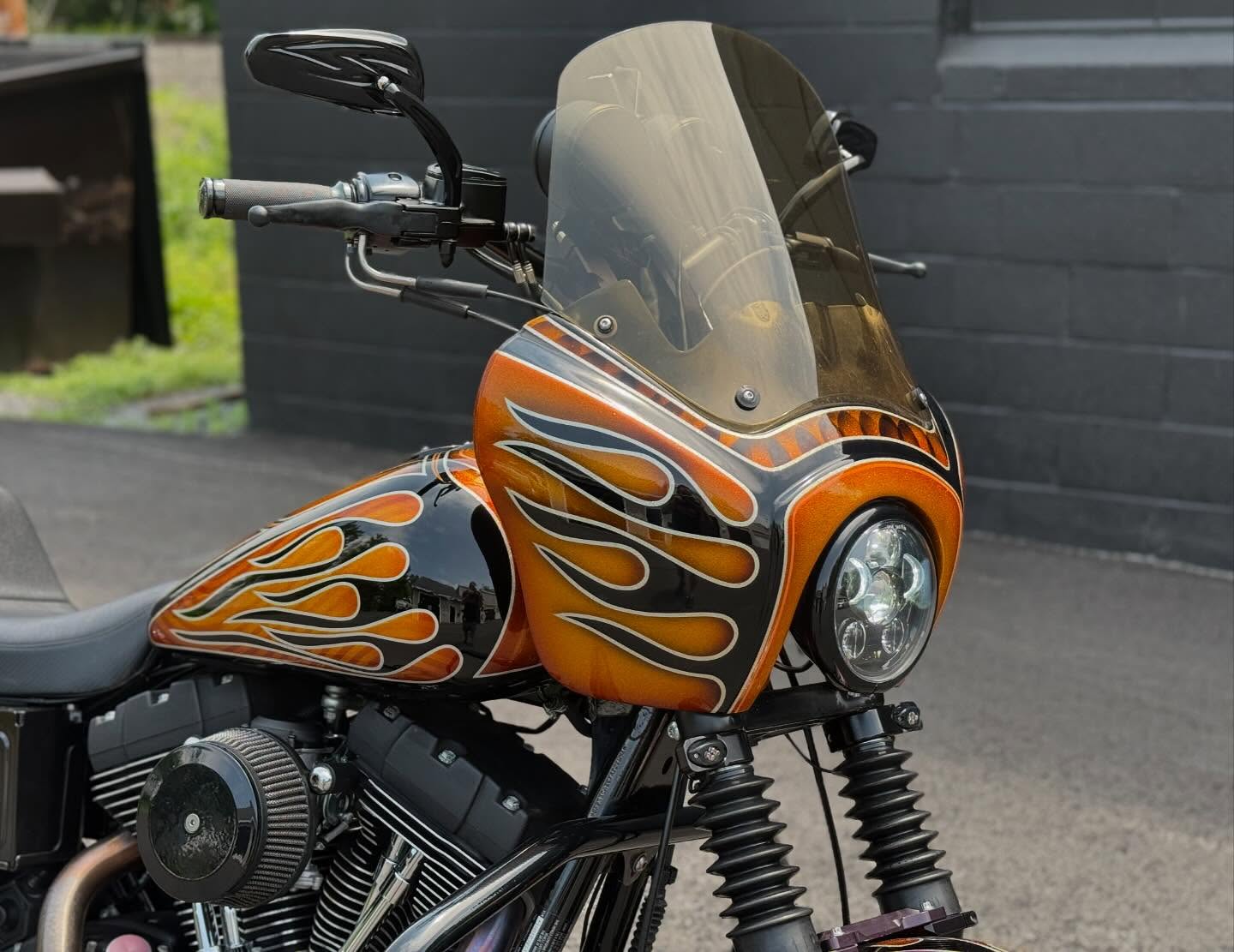 2002 FXDX