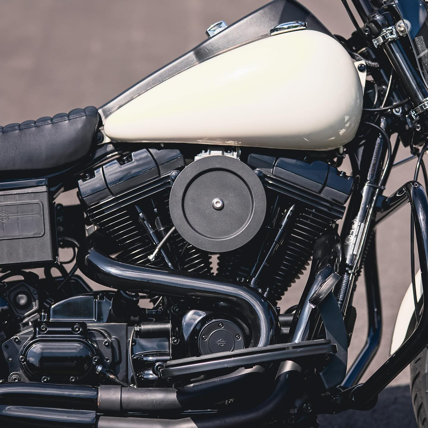 2002 FXDP
