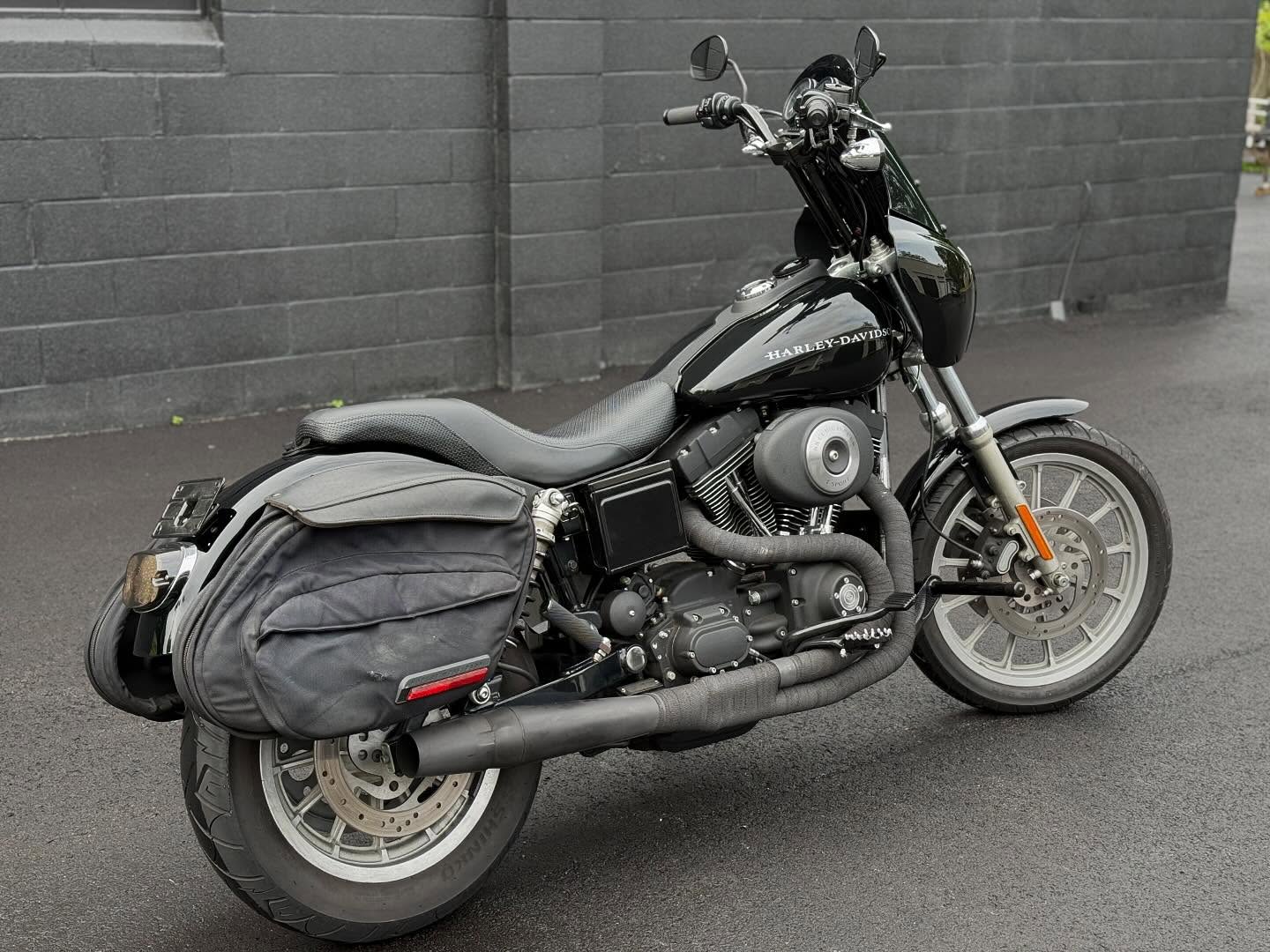 2001 FXDXT