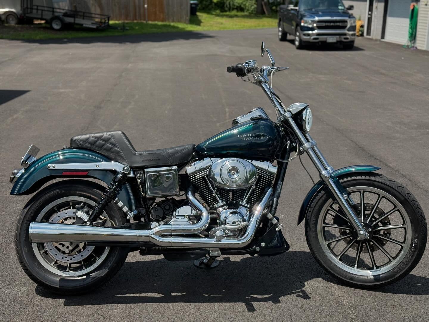 2002 FXDL