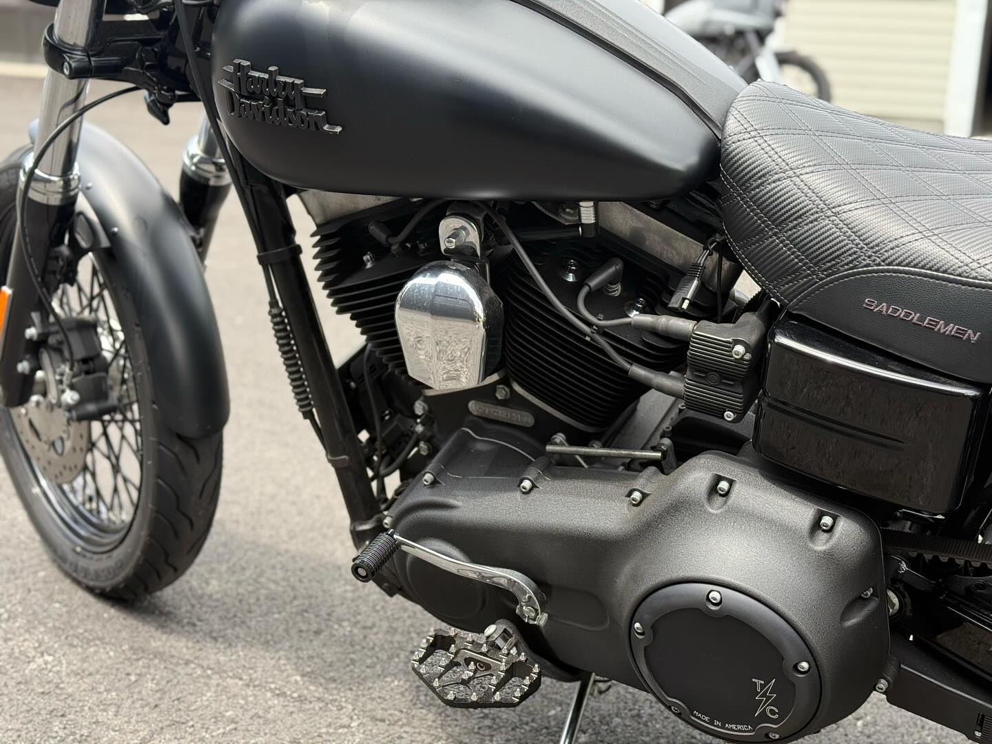2016 FXDB