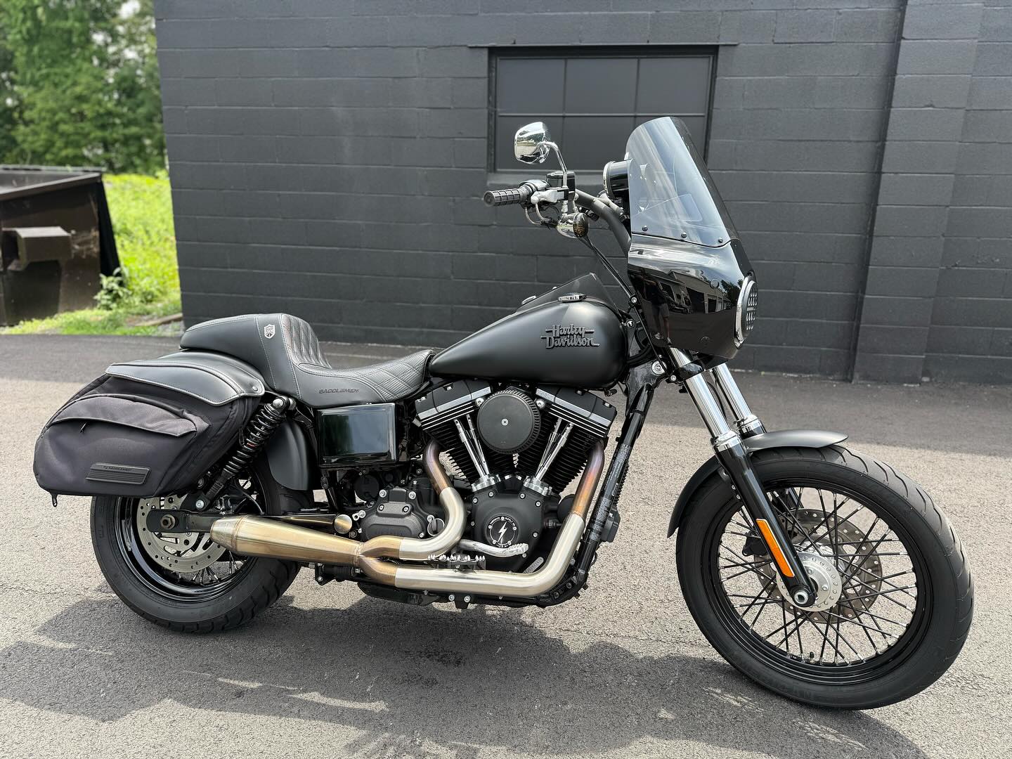 2016 FXDB