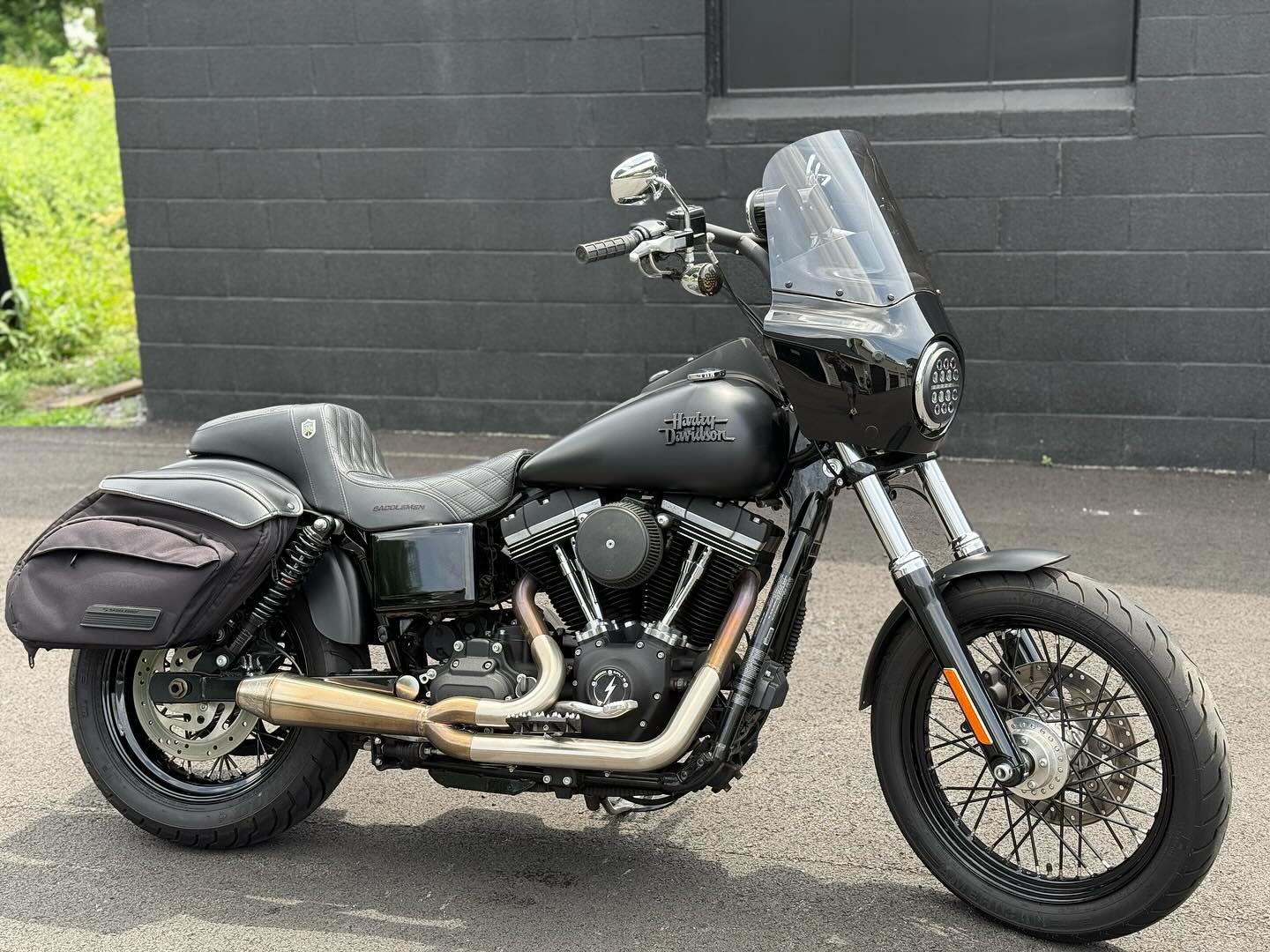 2016 FXDB
