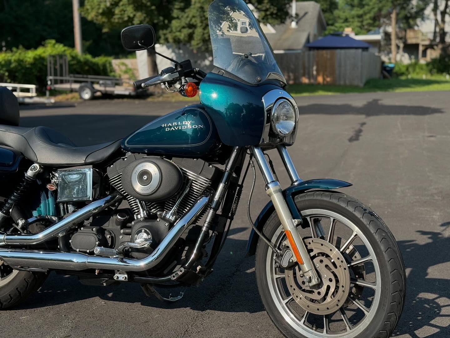 2001 FXDXT
