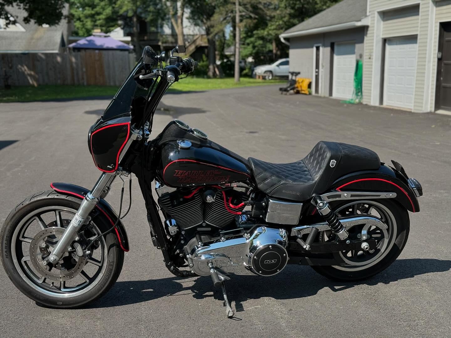 2014 FXDL 3k miles