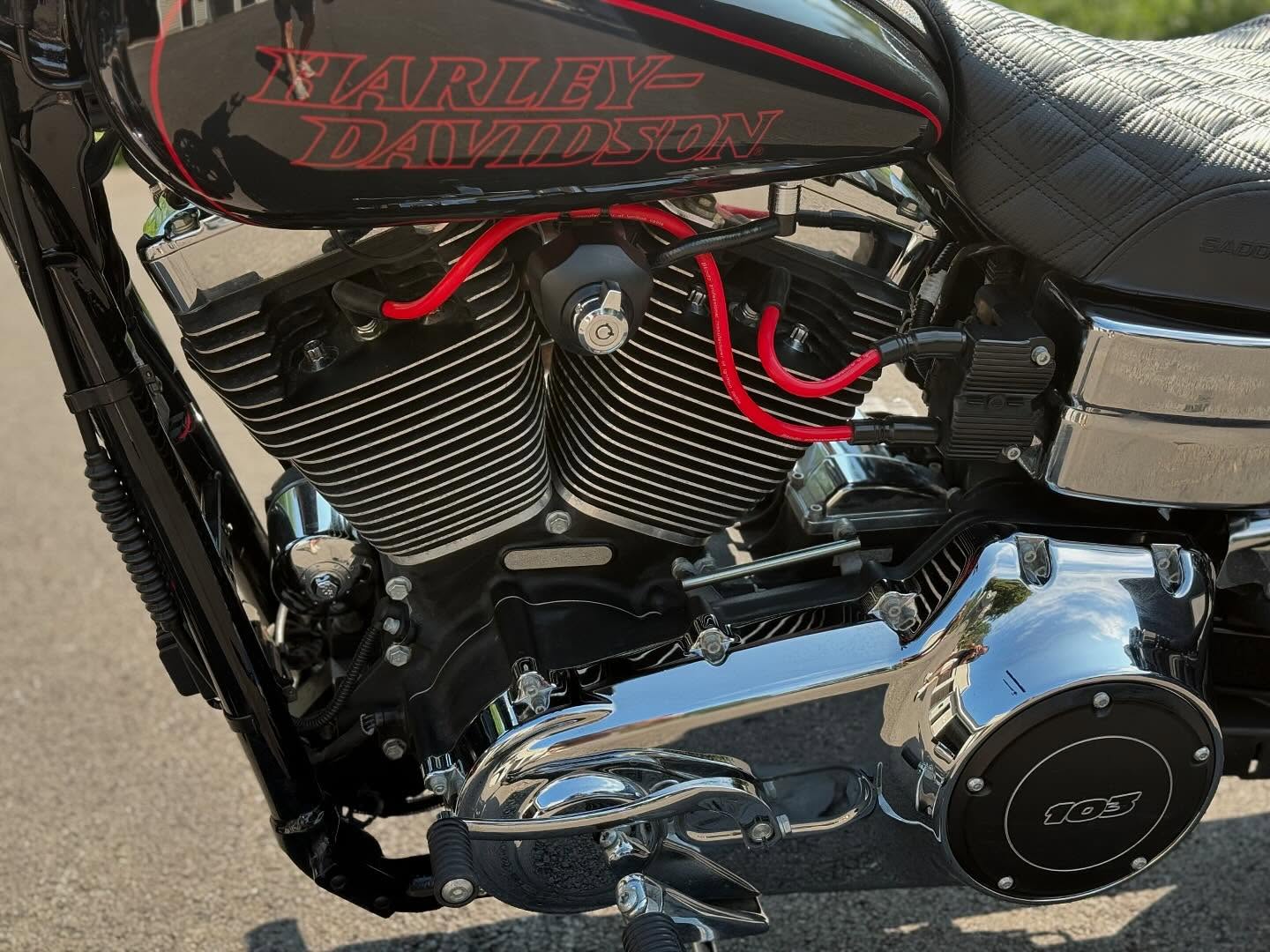 2014 FXDL 3k miles