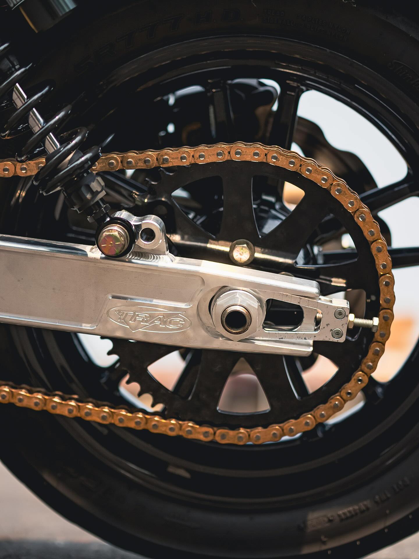 2015 FXDB