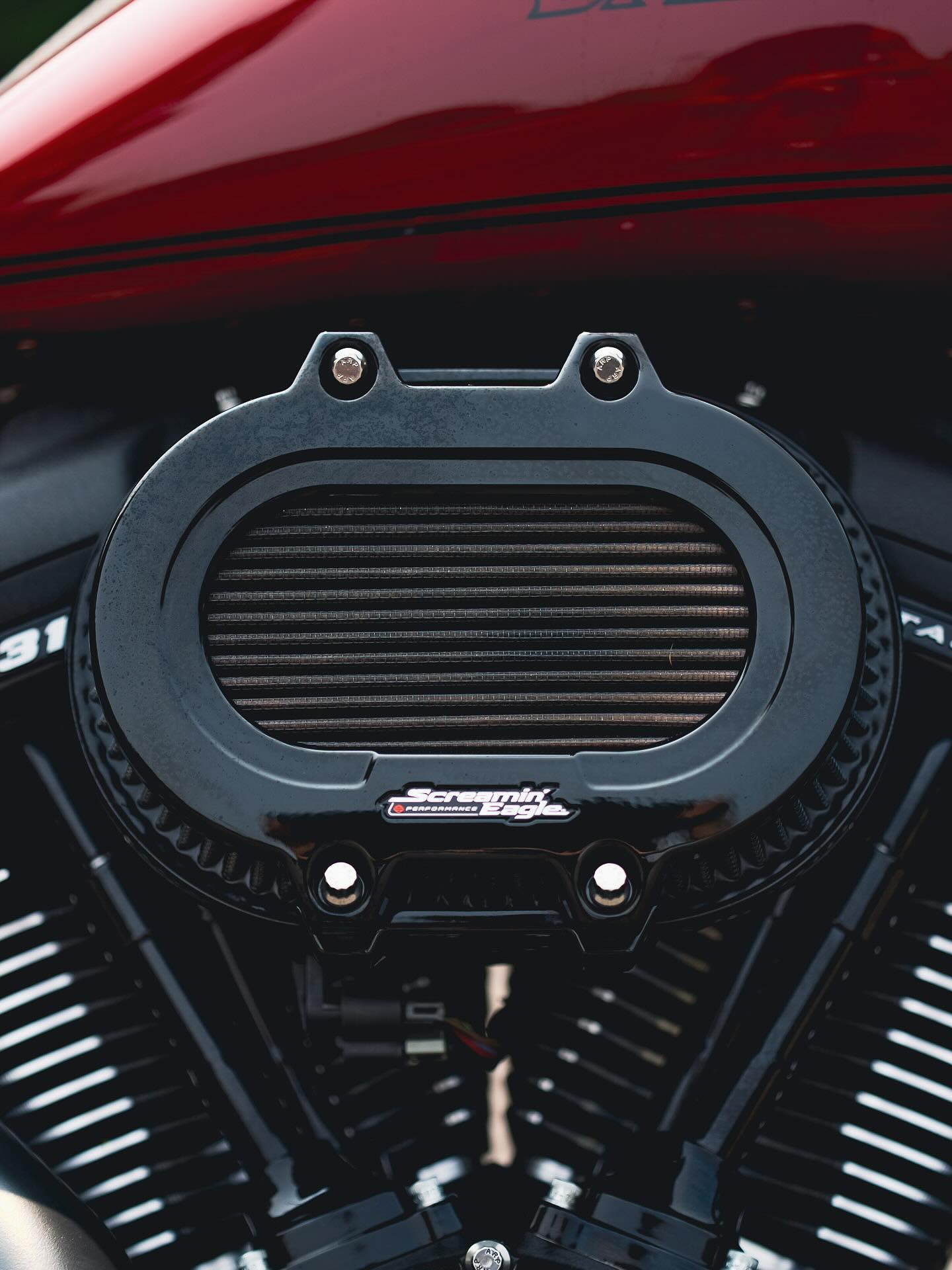 2019 FXLR 161HP