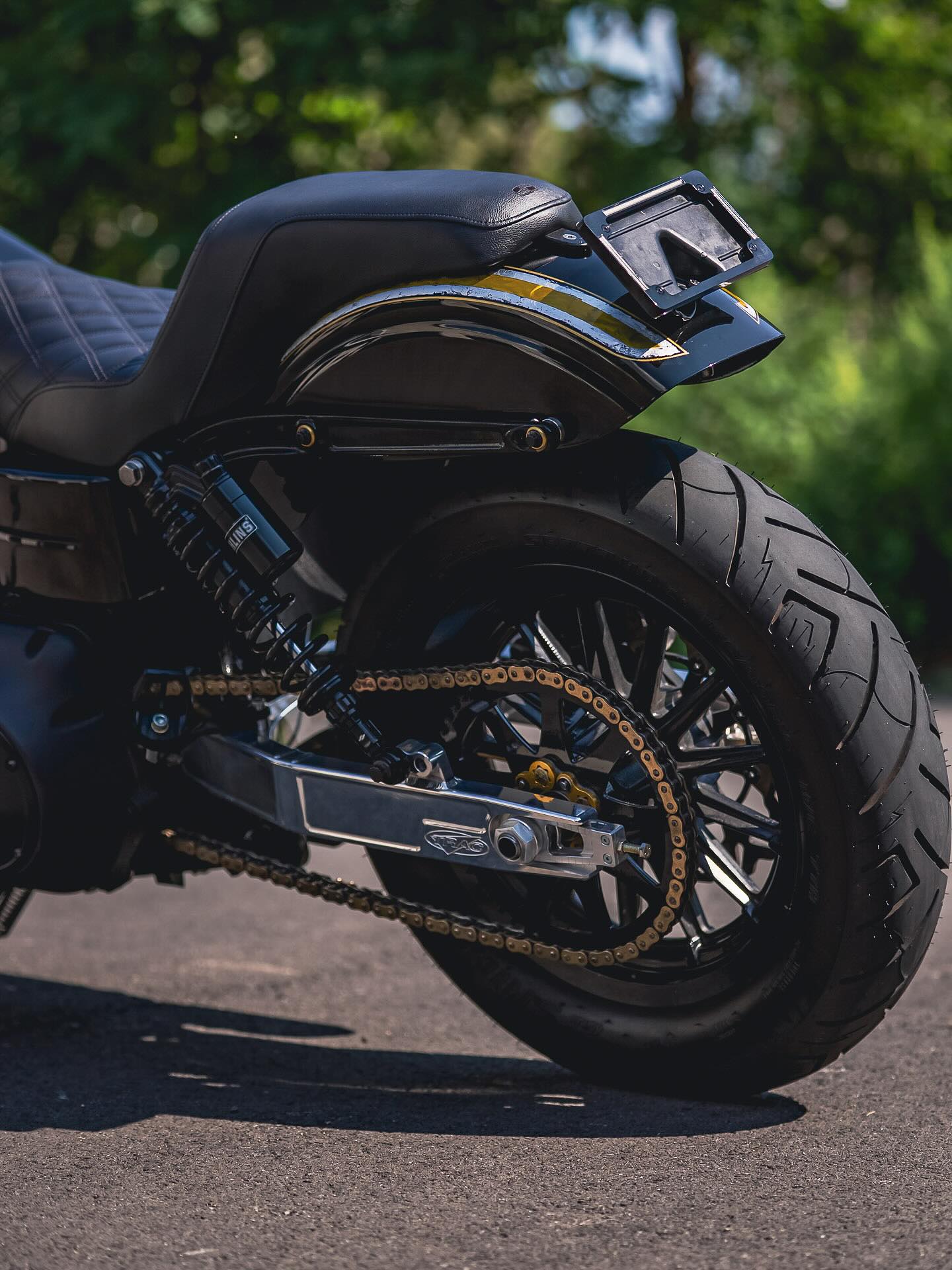 2016 FXDB