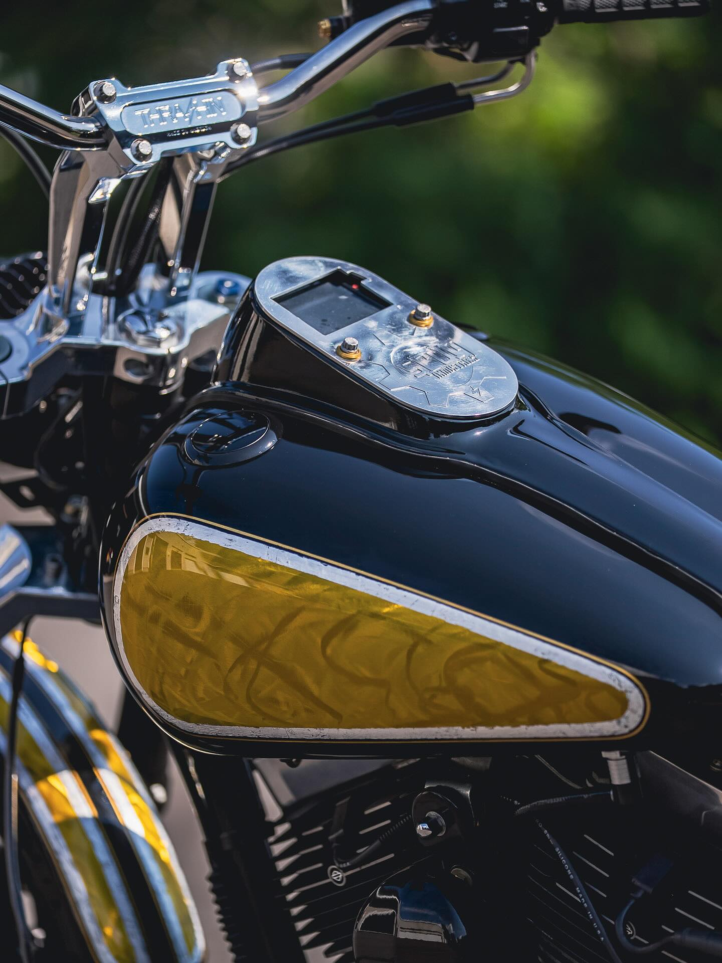 2016 FXDB