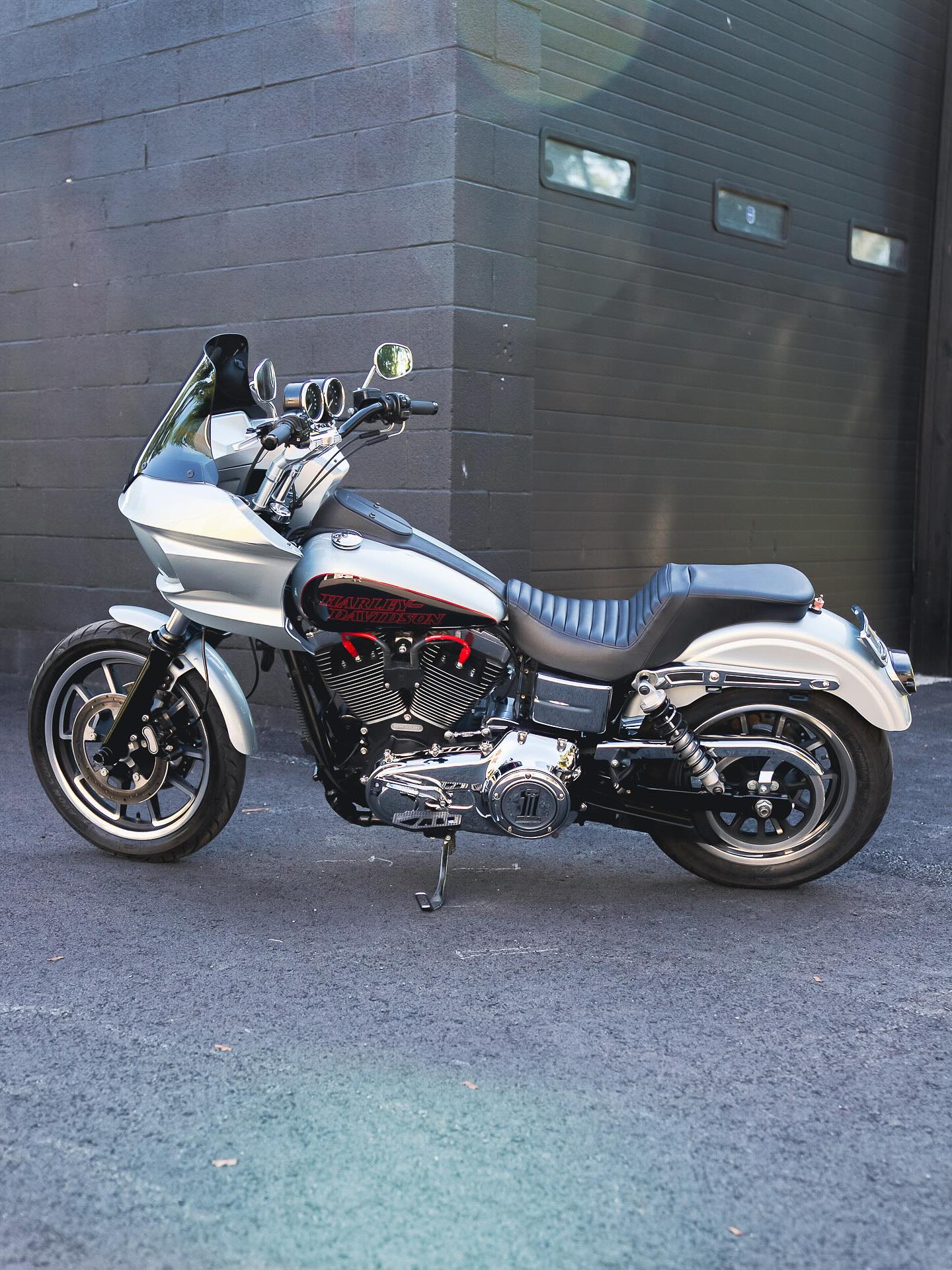 2015 FXDL