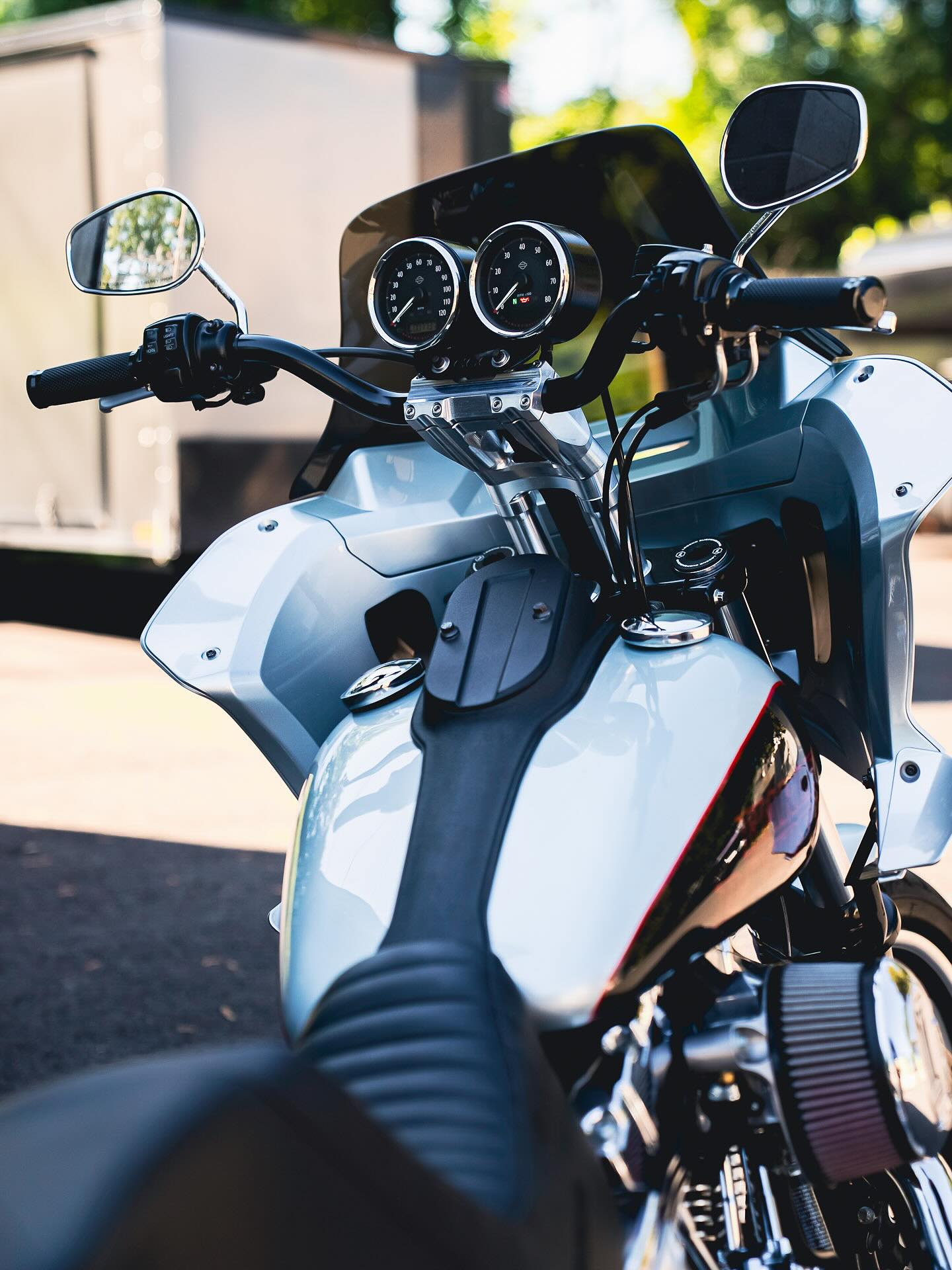 2015 FXDL