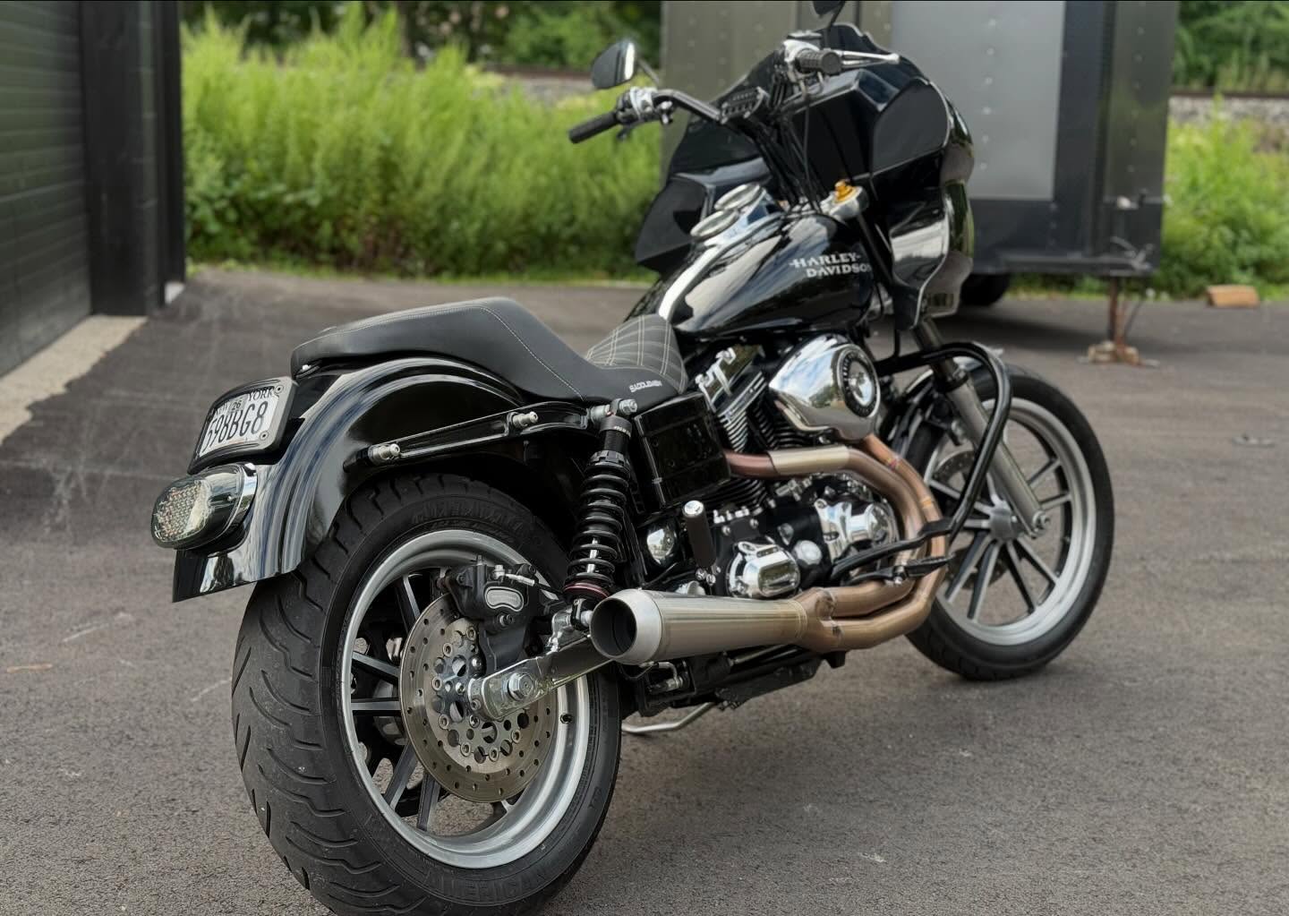 2009 FXDL