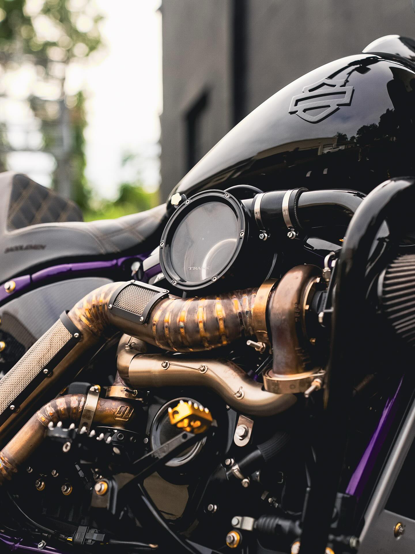 2020 CARBON FXLRS 190HP!