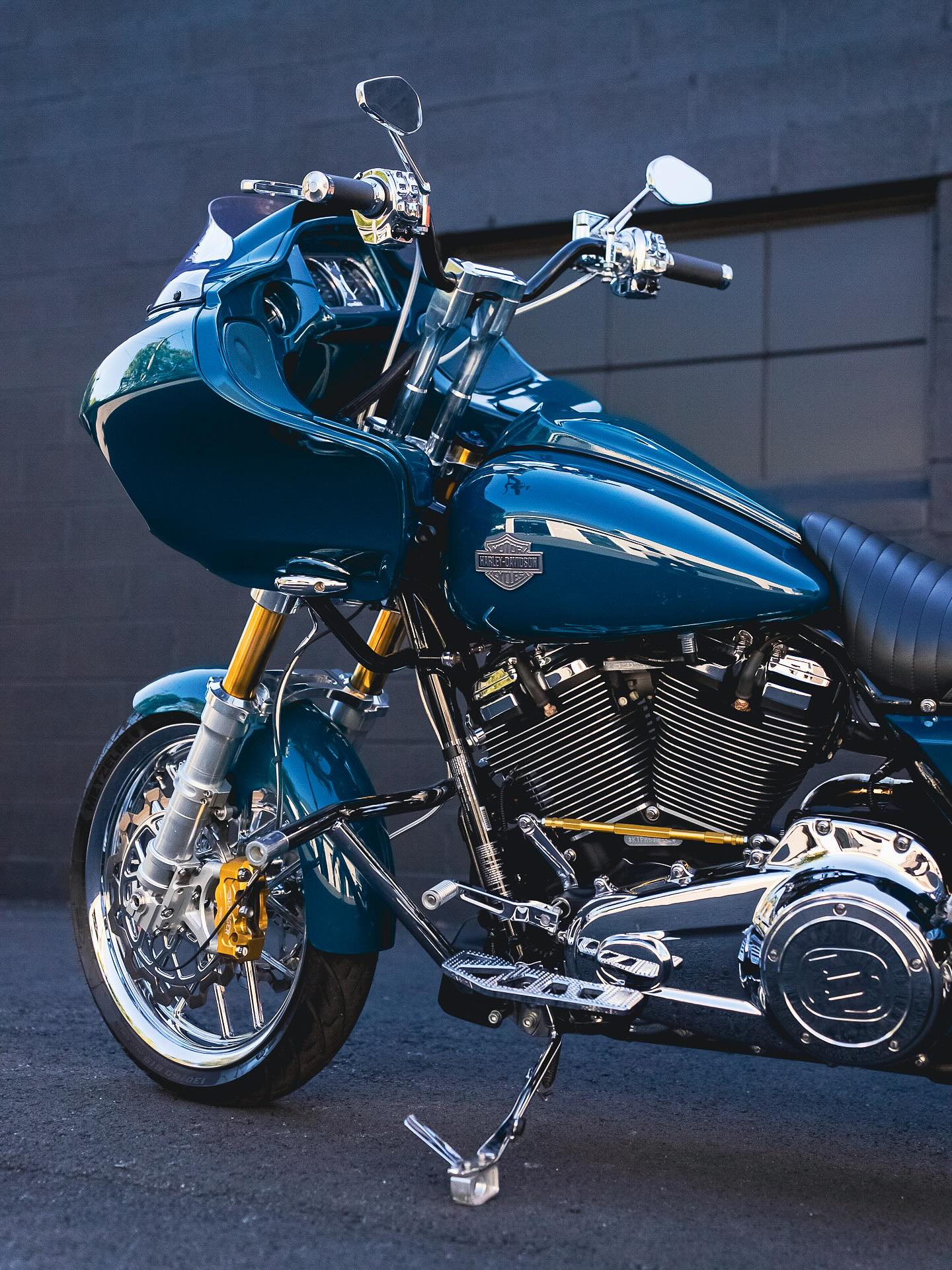 2021 ROAD GLIDE