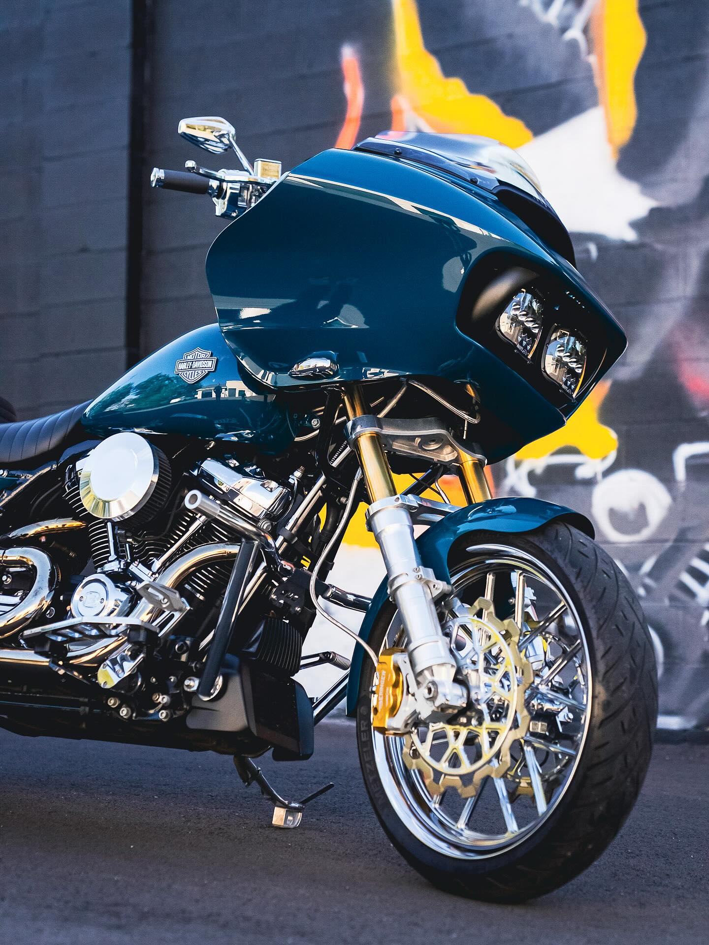 2021 ROAD GLIDE