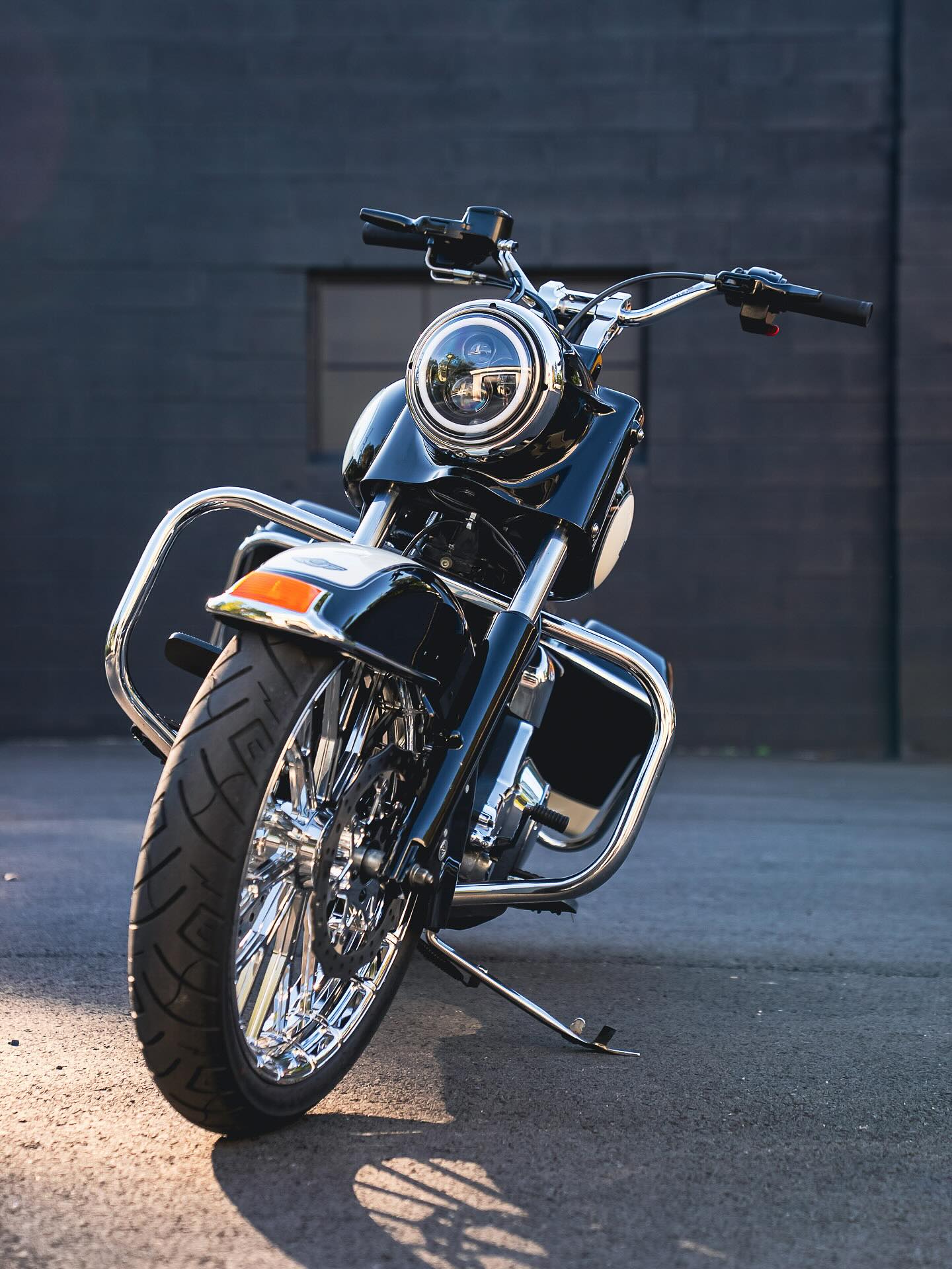 2003 ROAD KING POLICE