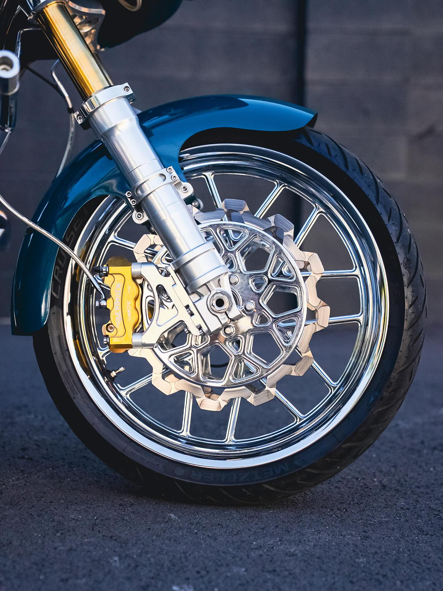 2021 ROAD GLIDE