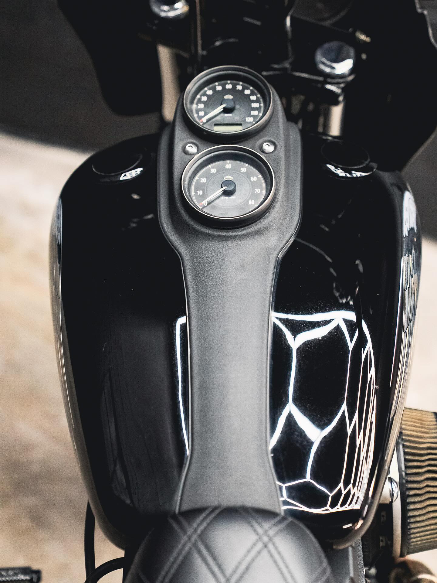 2016 FXDLS