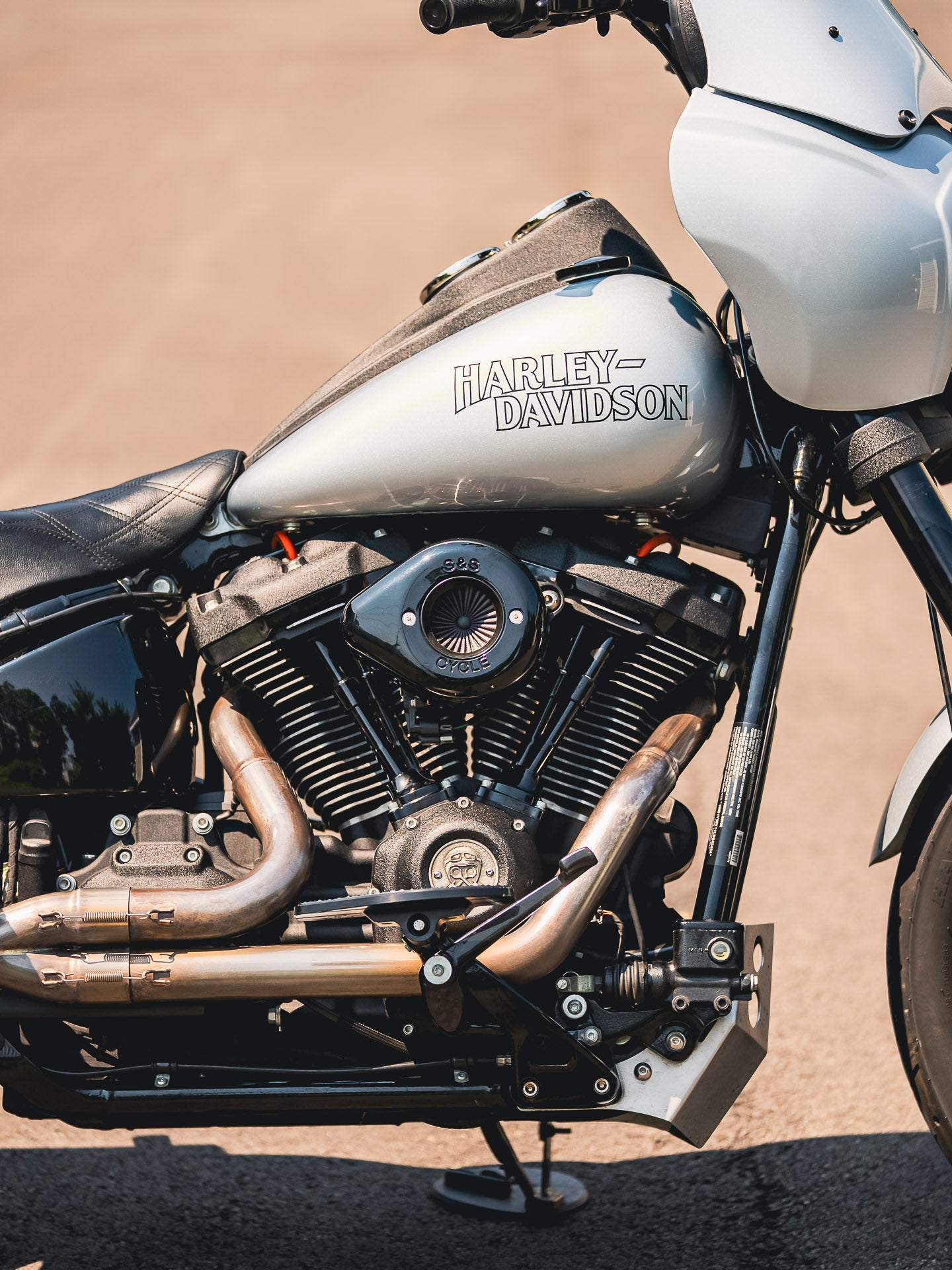 2020 FXLRS FUEL MOTO 128"