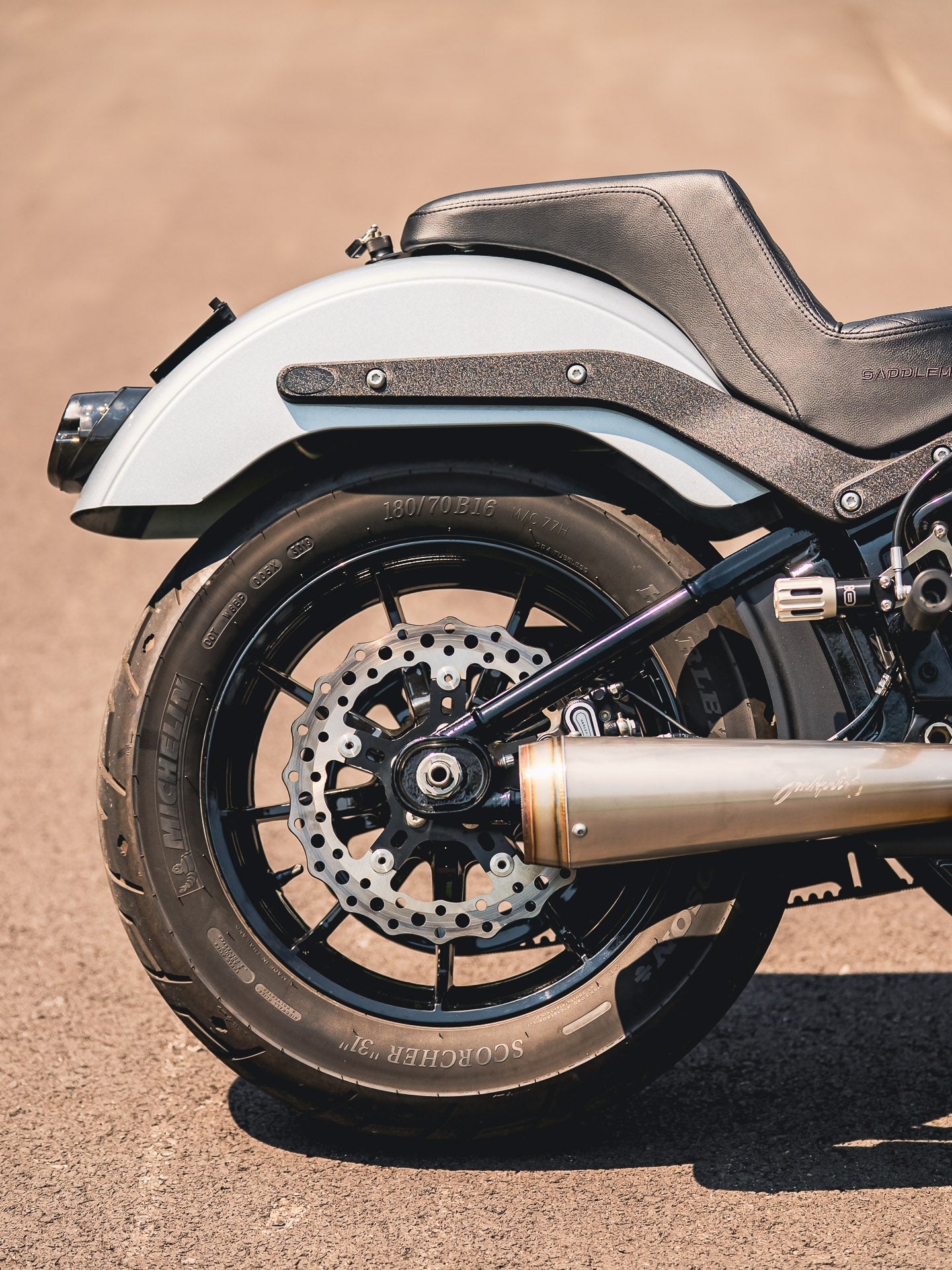 2020 FXLRS FUEL MOTO 128"