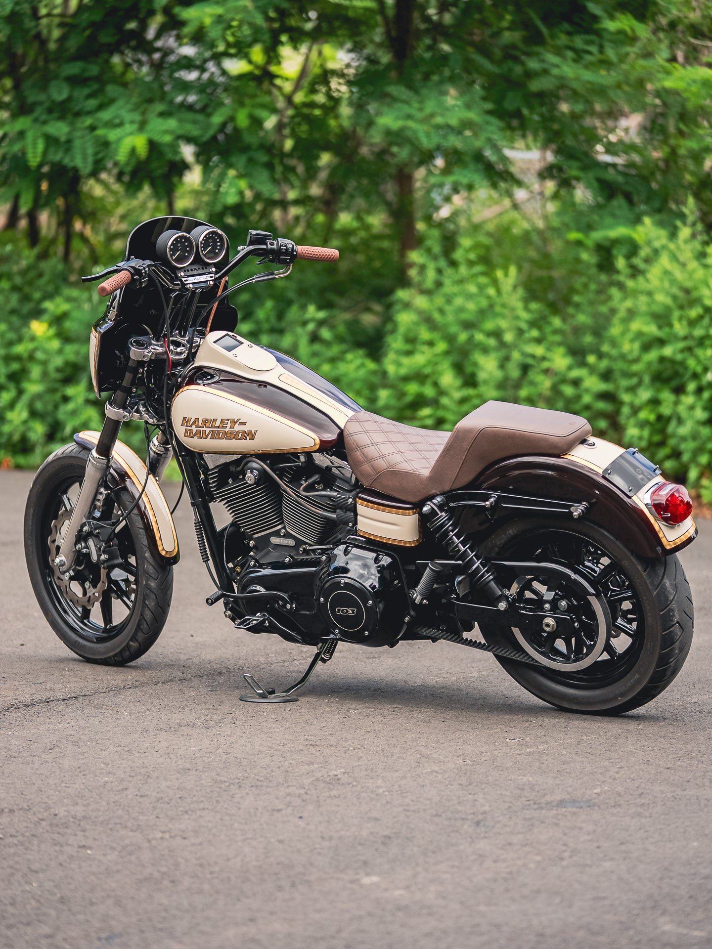 2015 FXDL